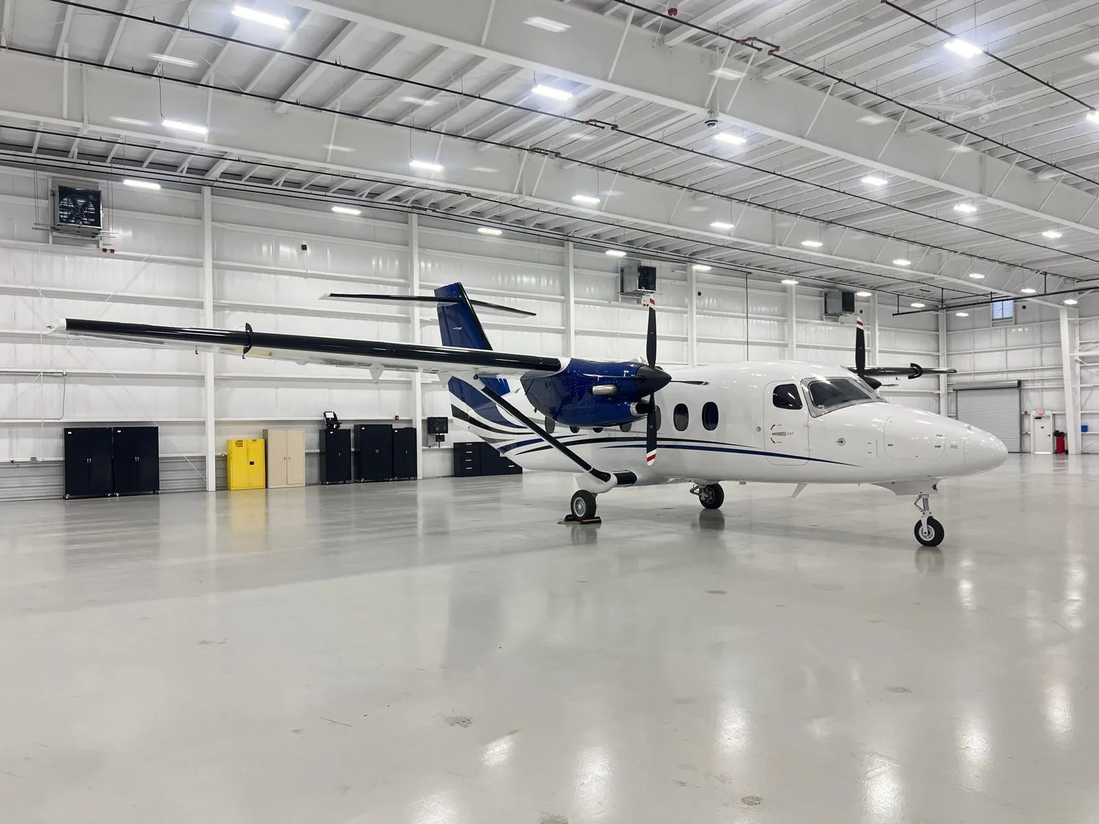 Exterior view of a 2026 CESSNA SKYCOURIER, N451CC.