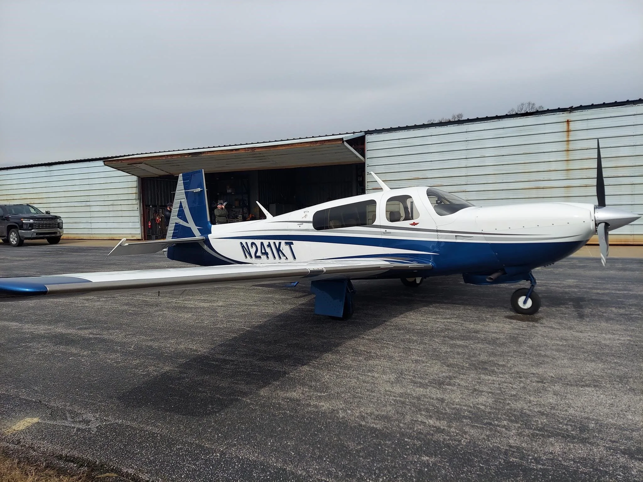 2007 MOONEY ACCLAIM