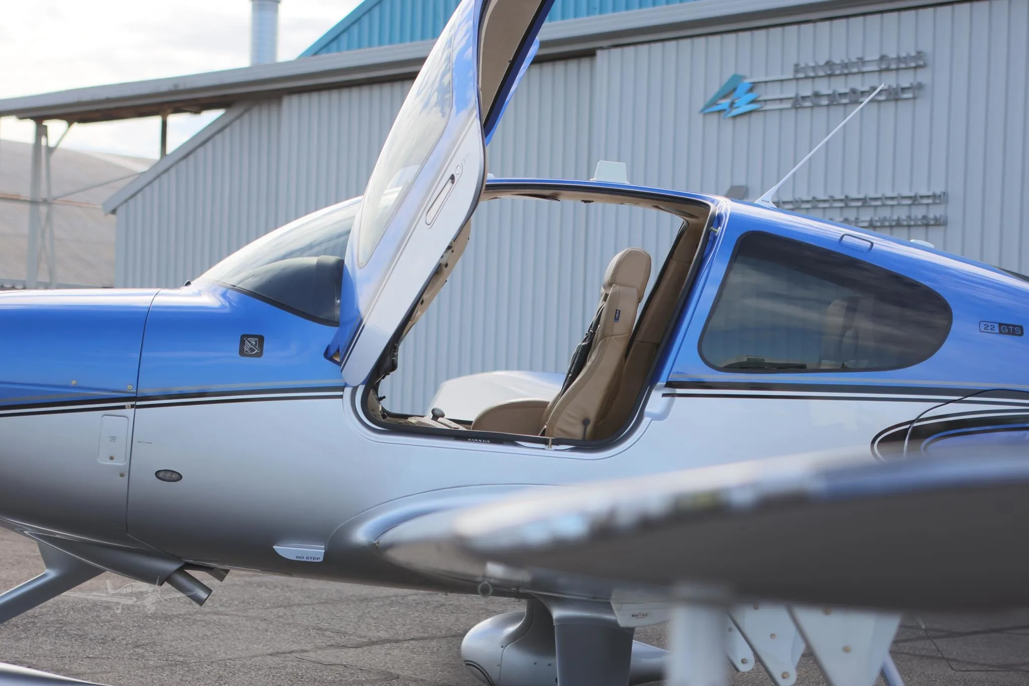 2022 Cirrus SR22-G6