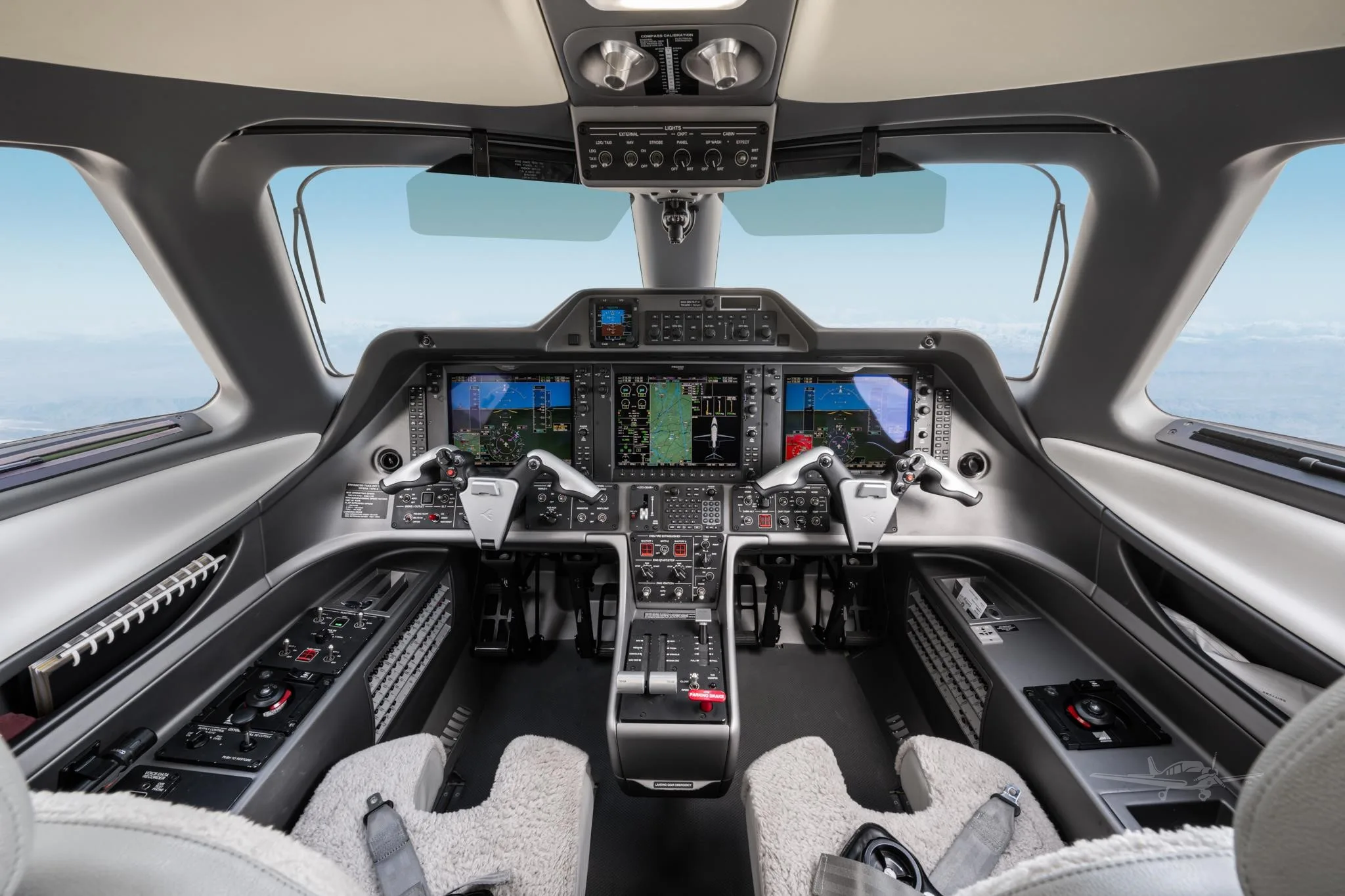 2015 Embraer Phenom 100E