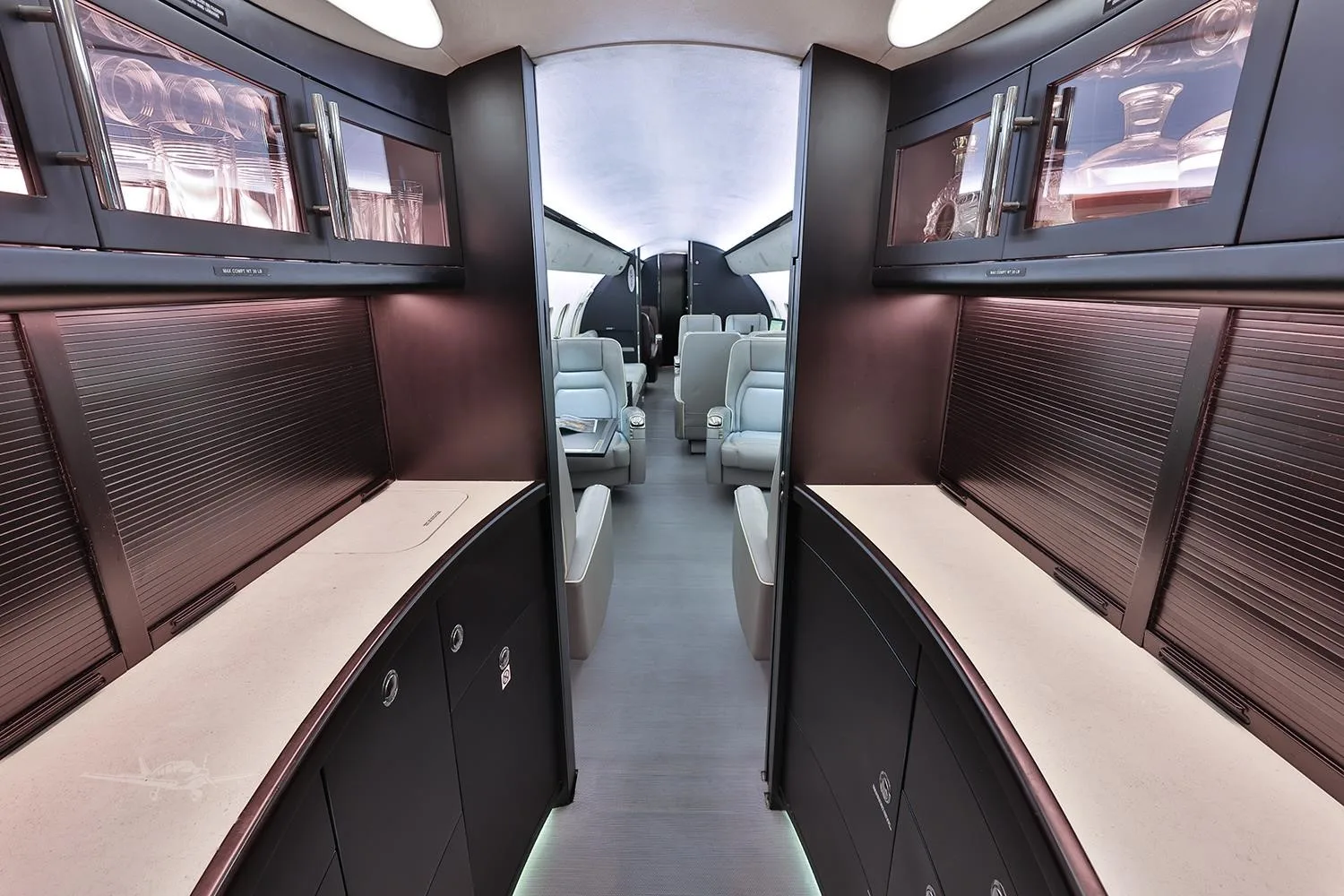 Cabin interior of a 2007 BOMBARDIER GLOBAL 5000.