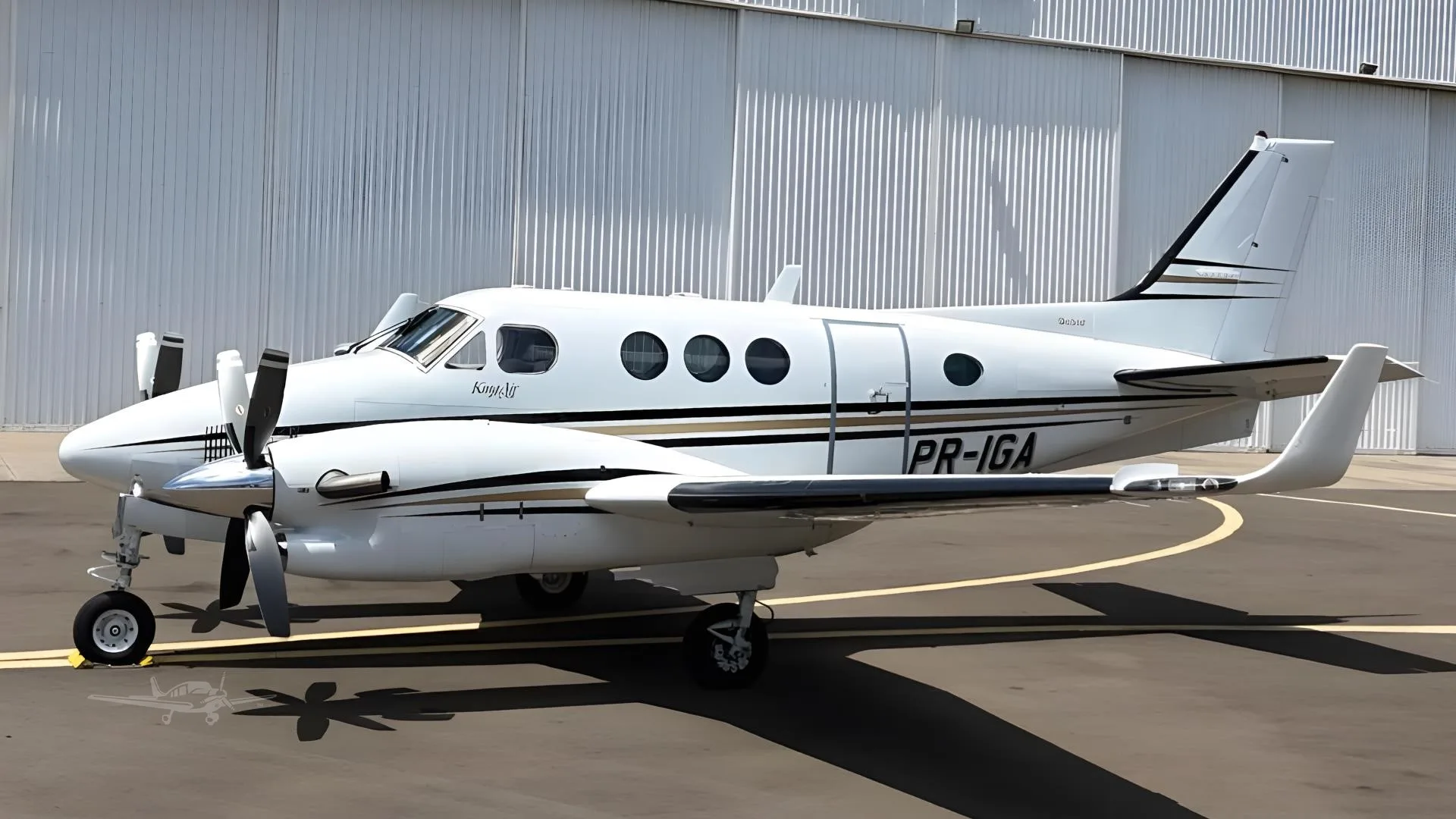 1996 BEECHCRAFT KING AIR C90B