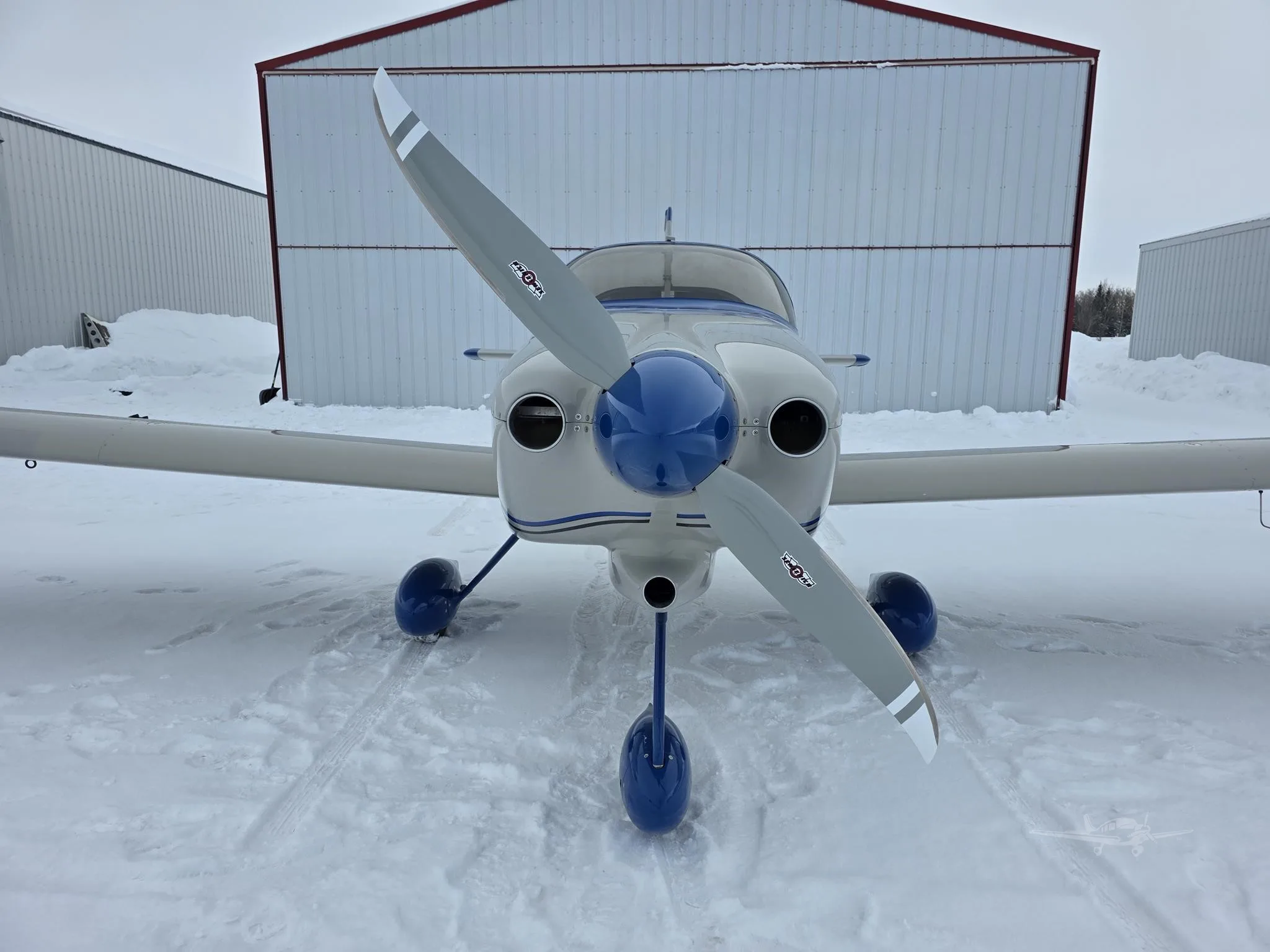 Marketing image of a 2012 VANS RV-9A.