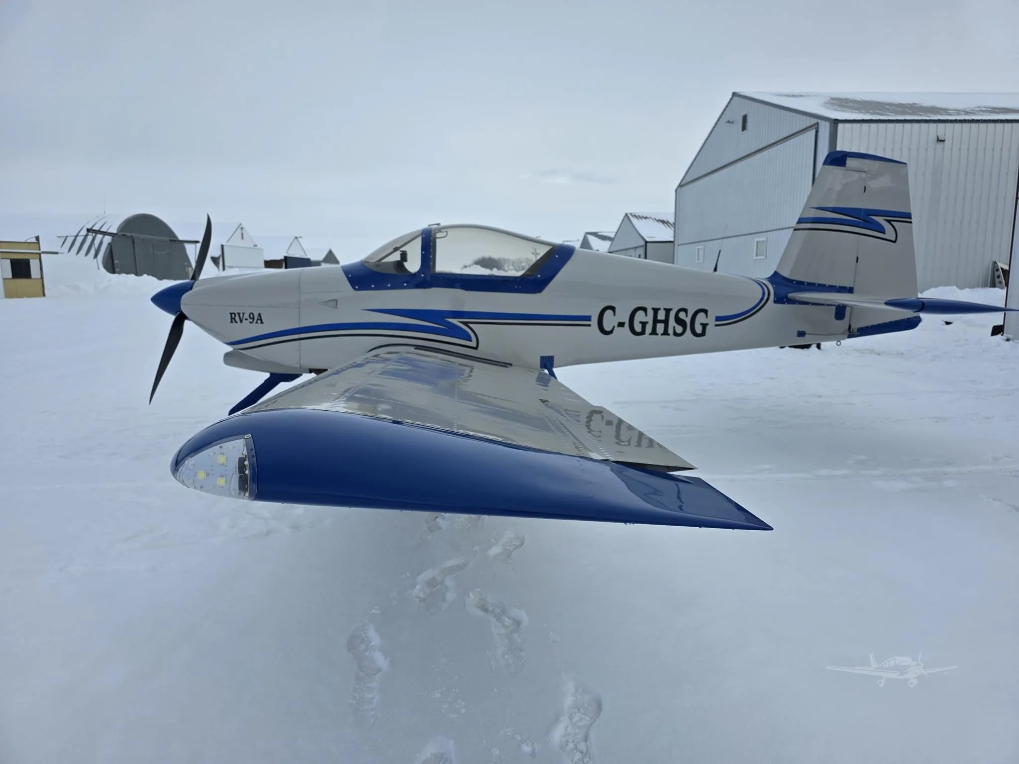 Marketing image of a 2012 VANS RV-9A.