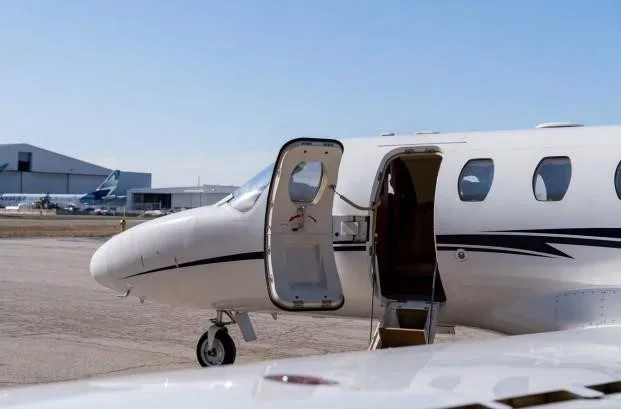 Exterior view of a 2007 CESSNA CITATION CJ1+, C-FUTL.