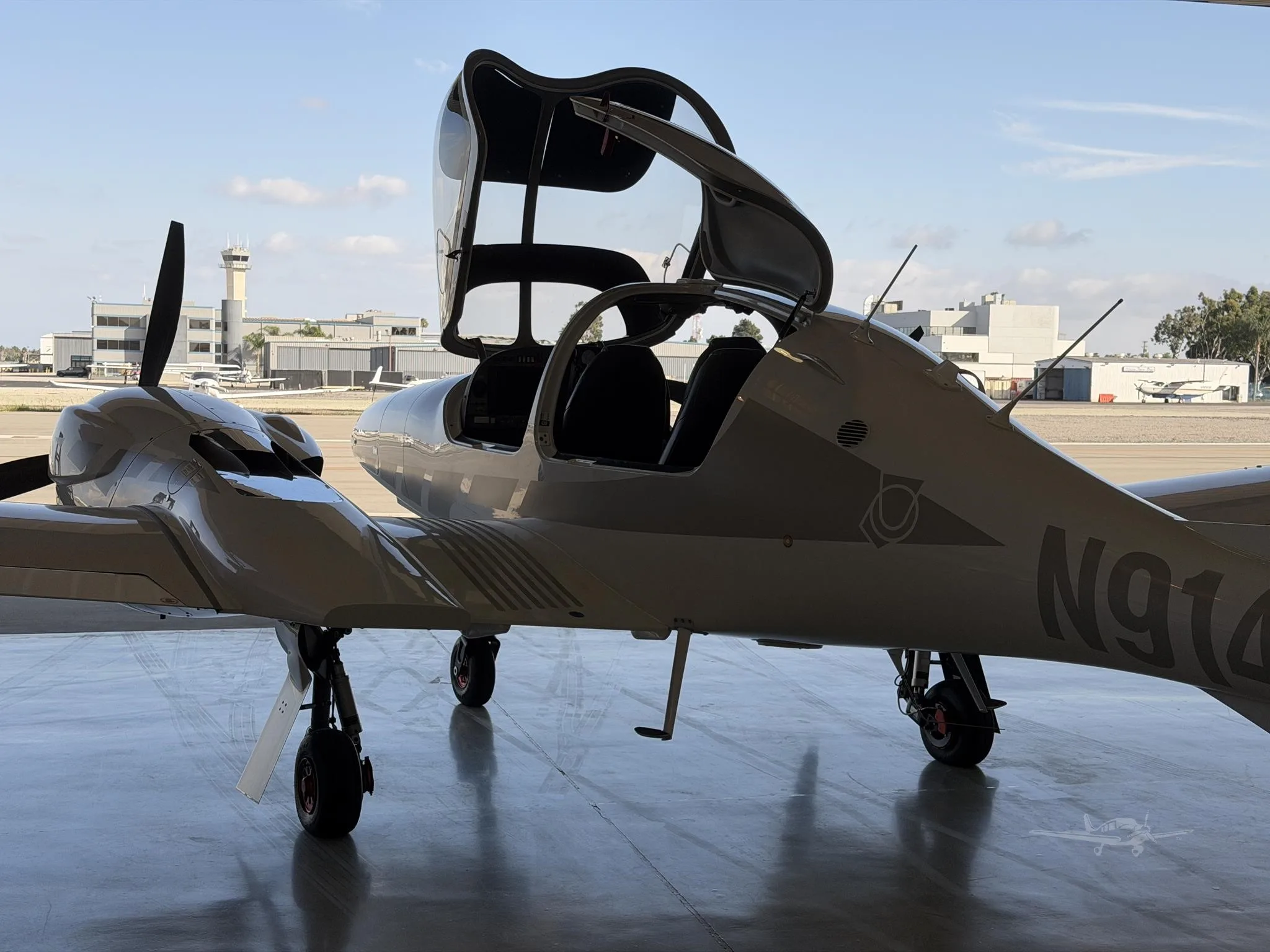 2016 DIAMOND DA42 VI
