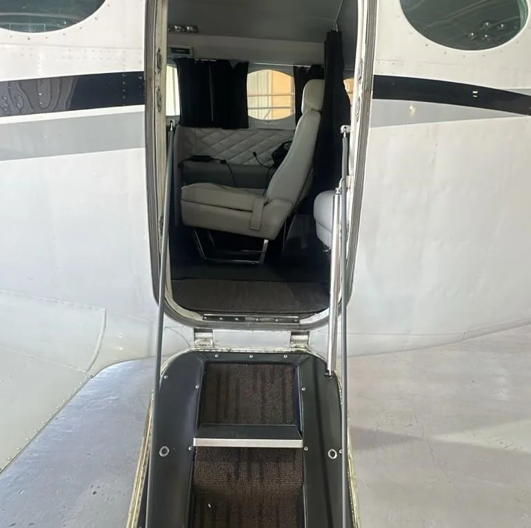 Cabin interior of a 1980 CESSNA 421C.