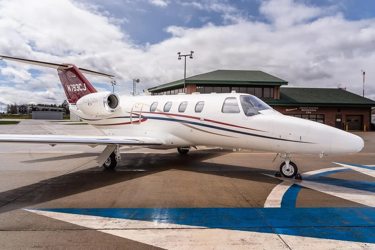 Exterior view of a 1993 CESSNA CITATION JET, N793CJ.