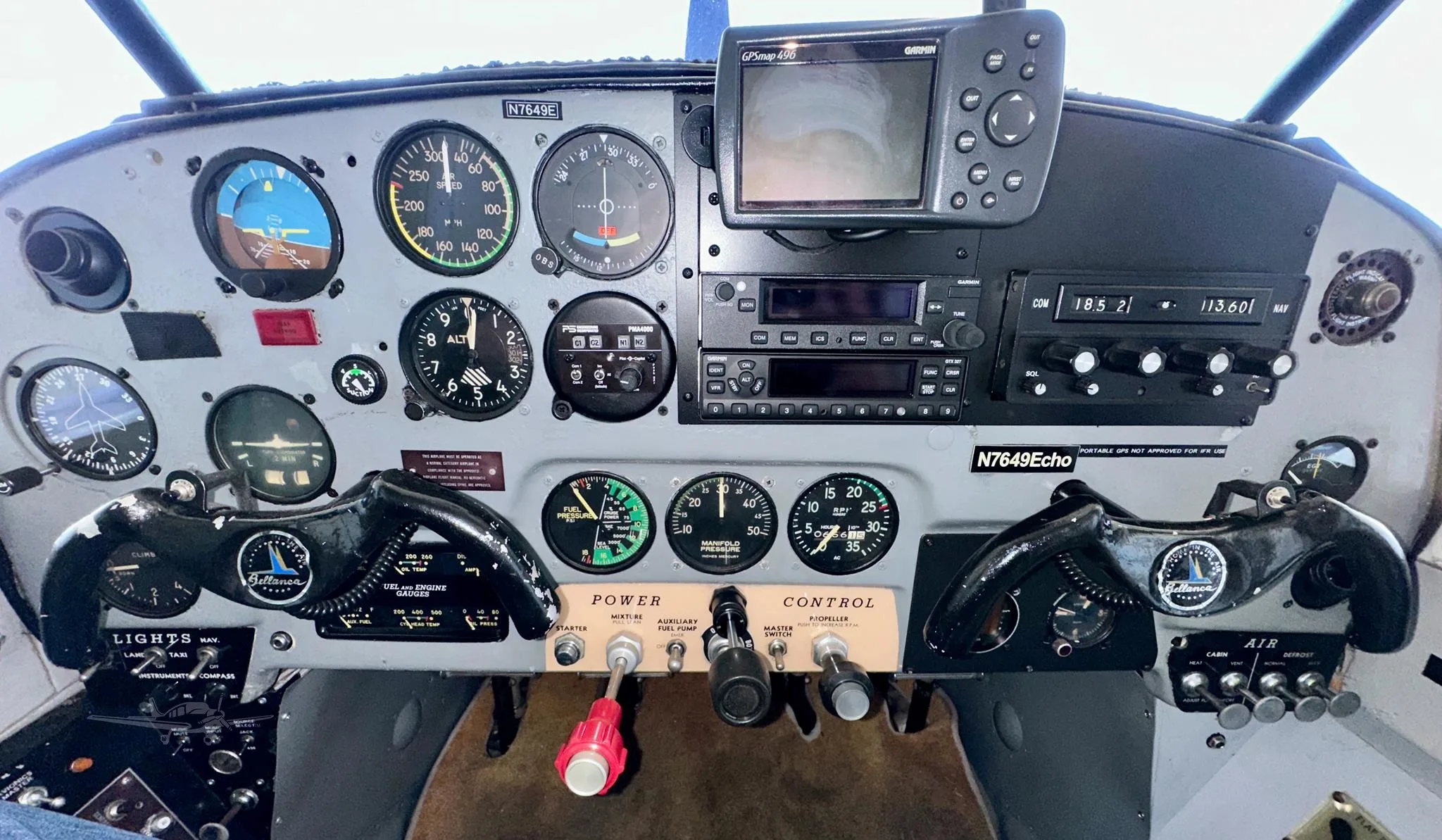 Cockpit and instrument panel of a 1959 BELLANCA 14-19-3.
