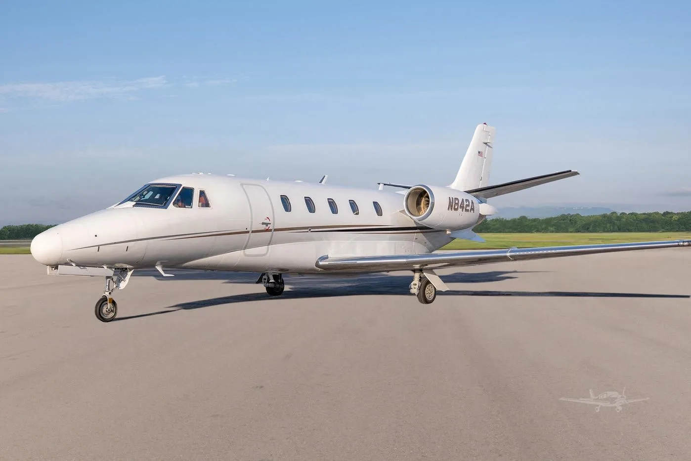 Exterior view of a 1999 CESSNA CITATION EXCEL, N842A.