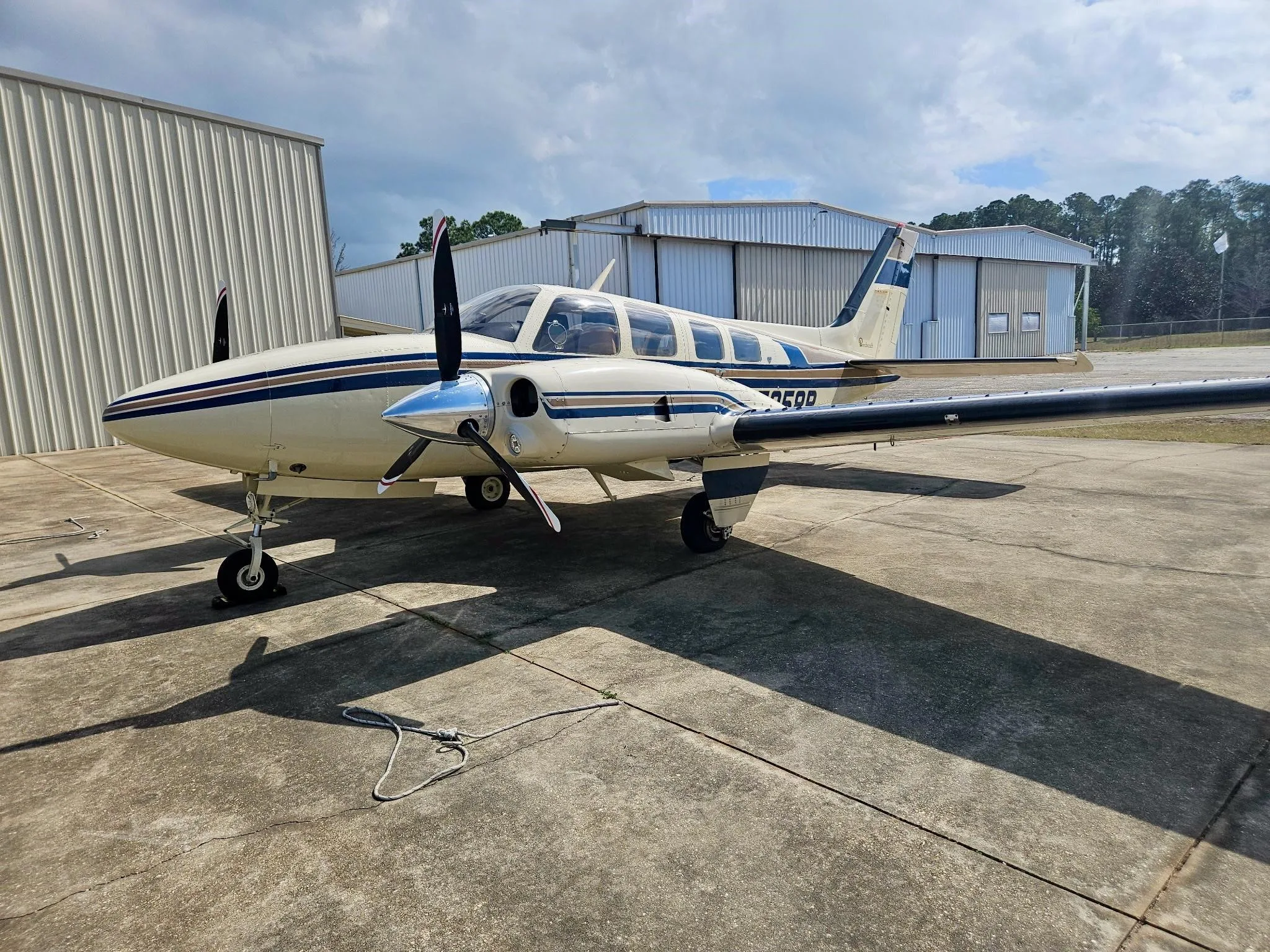 Exterior view of a 1984 BEECHCRAFT 58P BARON, N5858P.