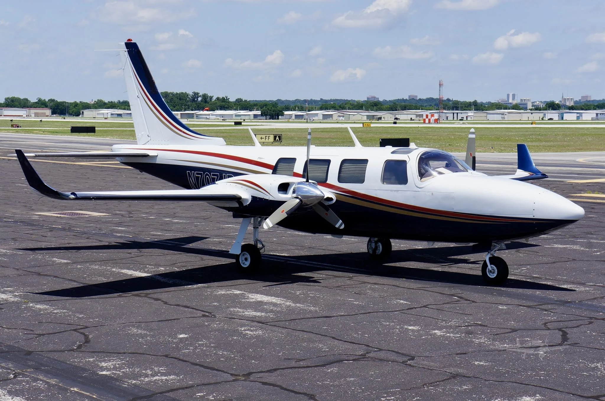 Exterior view of a 1984 AEROSTAR 700P, N707JP.