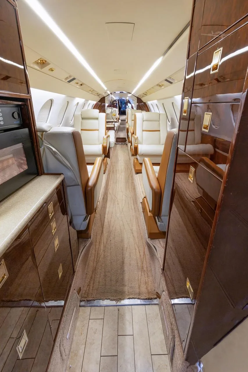 Cabin interior of a 2002 DASSAULT FALCON 50EX.