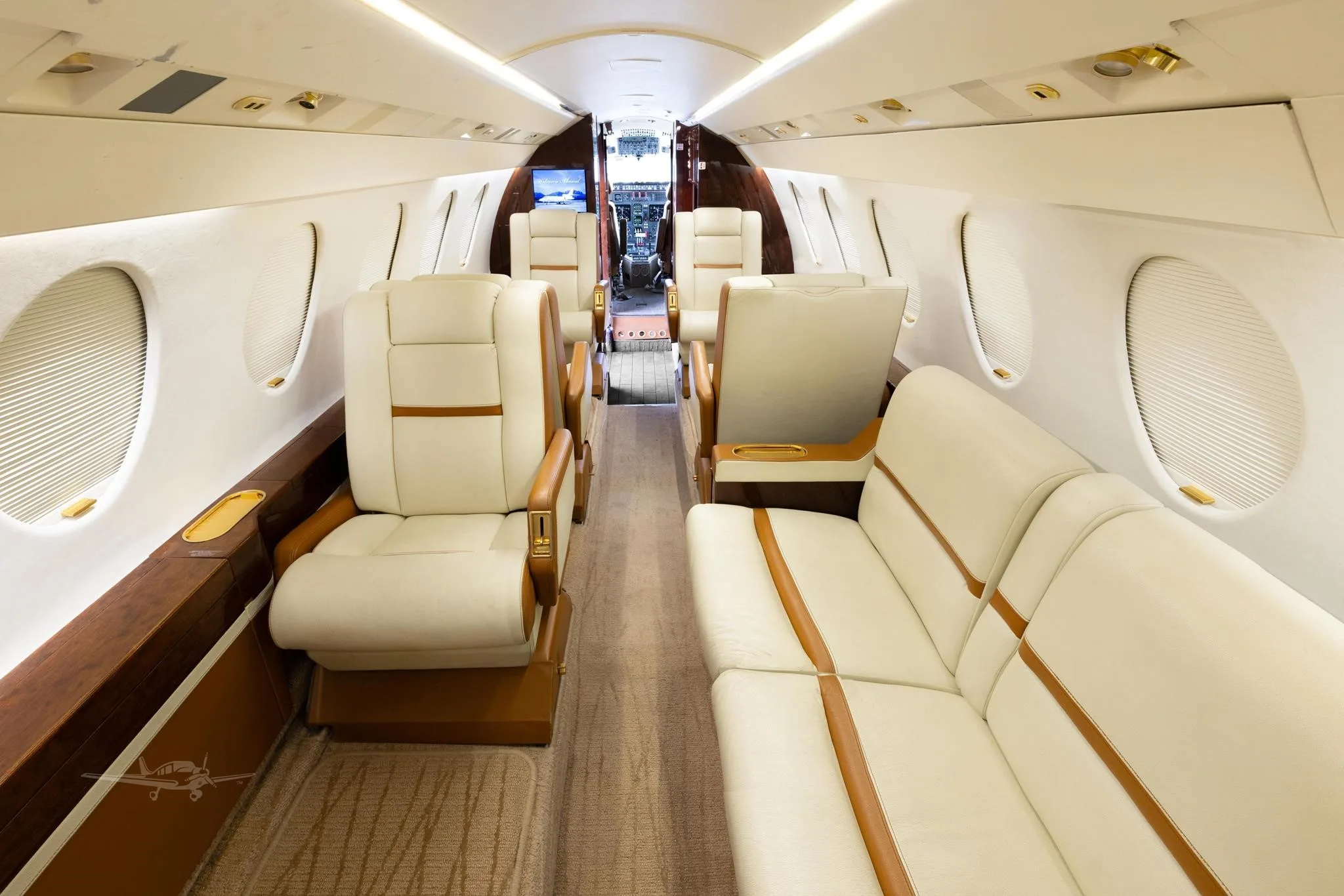 Cabin interior of a 2002 DASSAULT FALCON 50EX.
