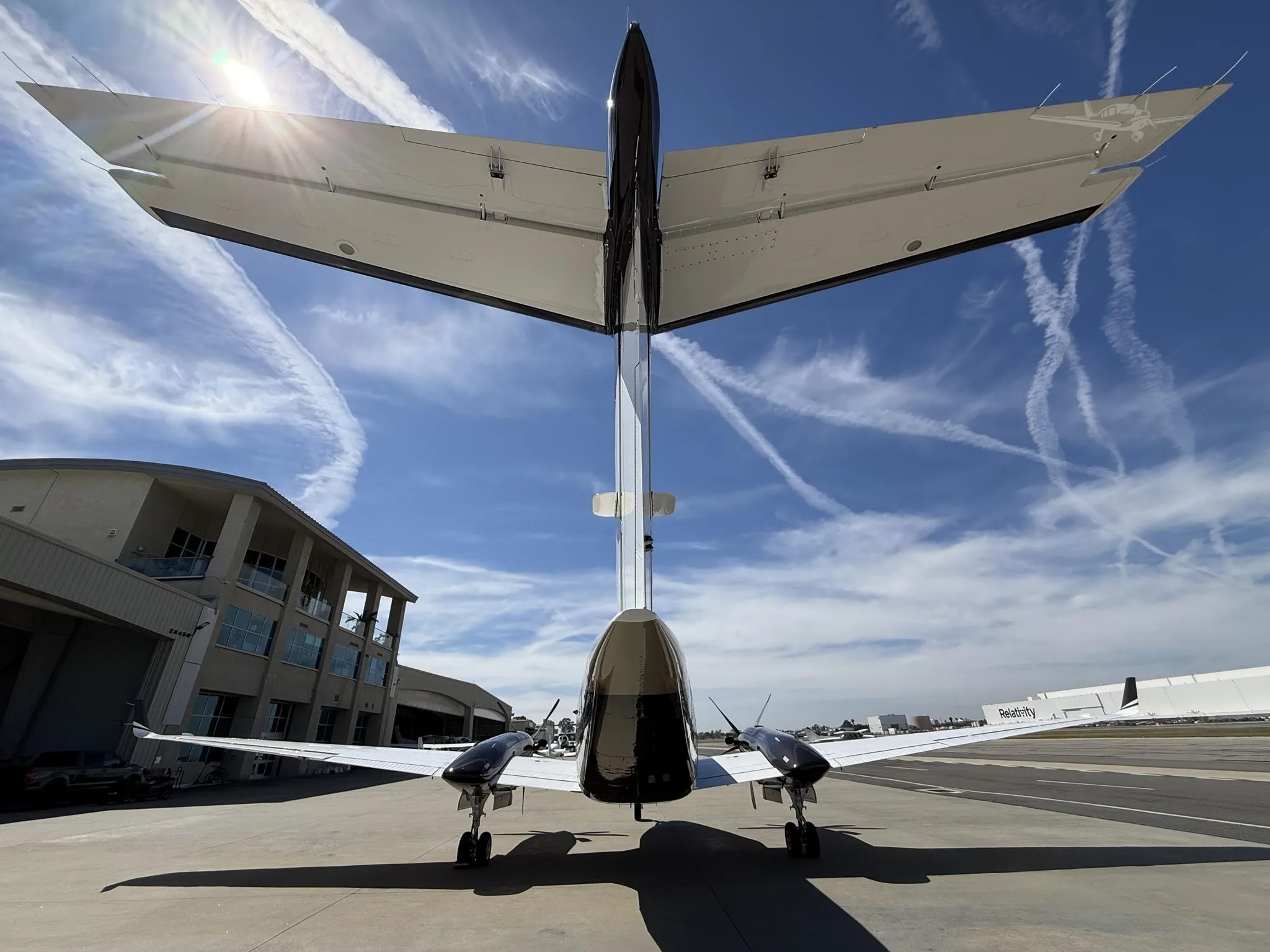 Exterior view of a 1991 BEECHCRAFT KING AIR 350, N714MH.