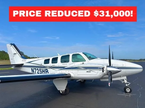 Exterior view of a 1996 BEECHCRAFT 58 BARON, N725HB.