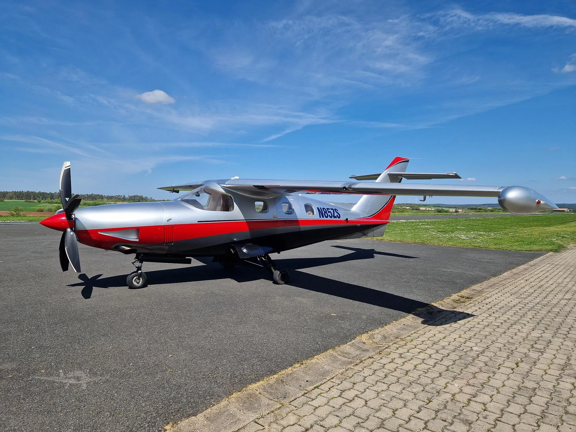 2013 EXTRA AIRCRAFT EA 500