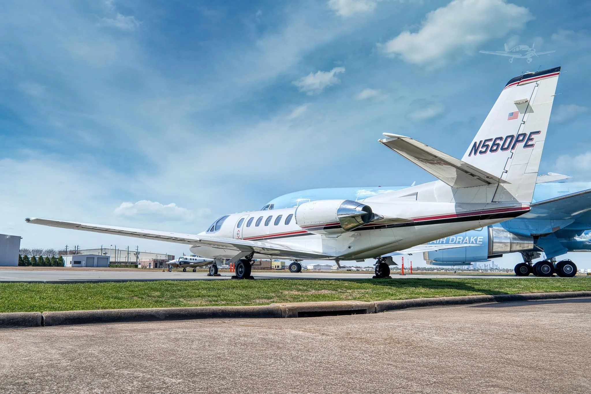 Exterior view of a 1996 CESSNA CITATION V ULTRA, N560PE.
