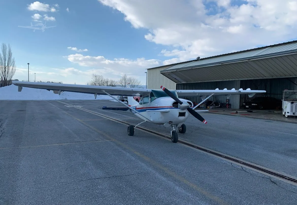 Exterior view of a 1966 CESSNA 182 SKYLANE, N3510F.