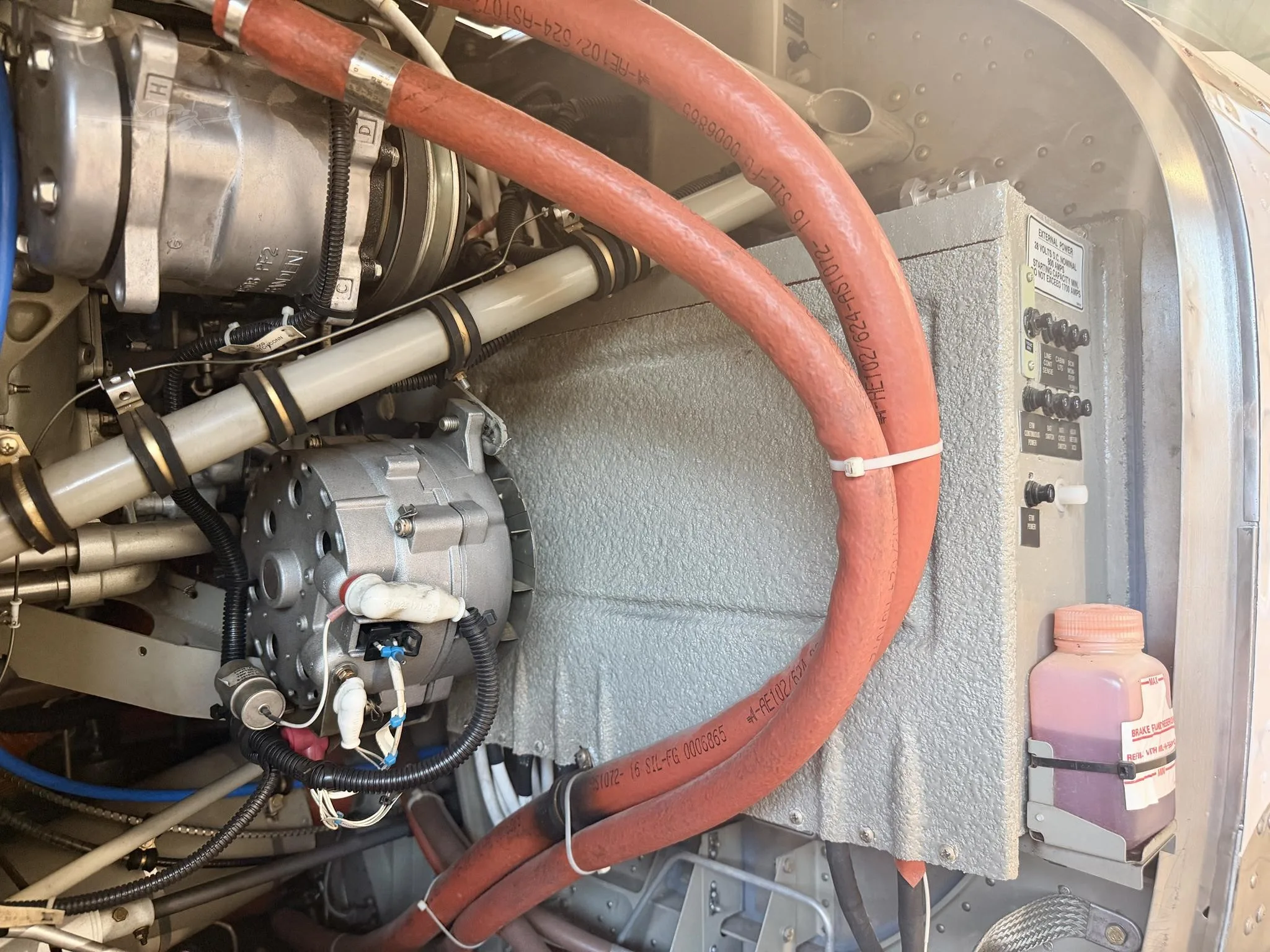 Engine detail of a 2011 CESSNA CARAVAN 208.