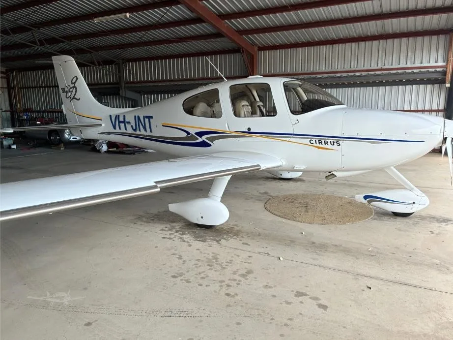 2004 Cirrus SR22-G2