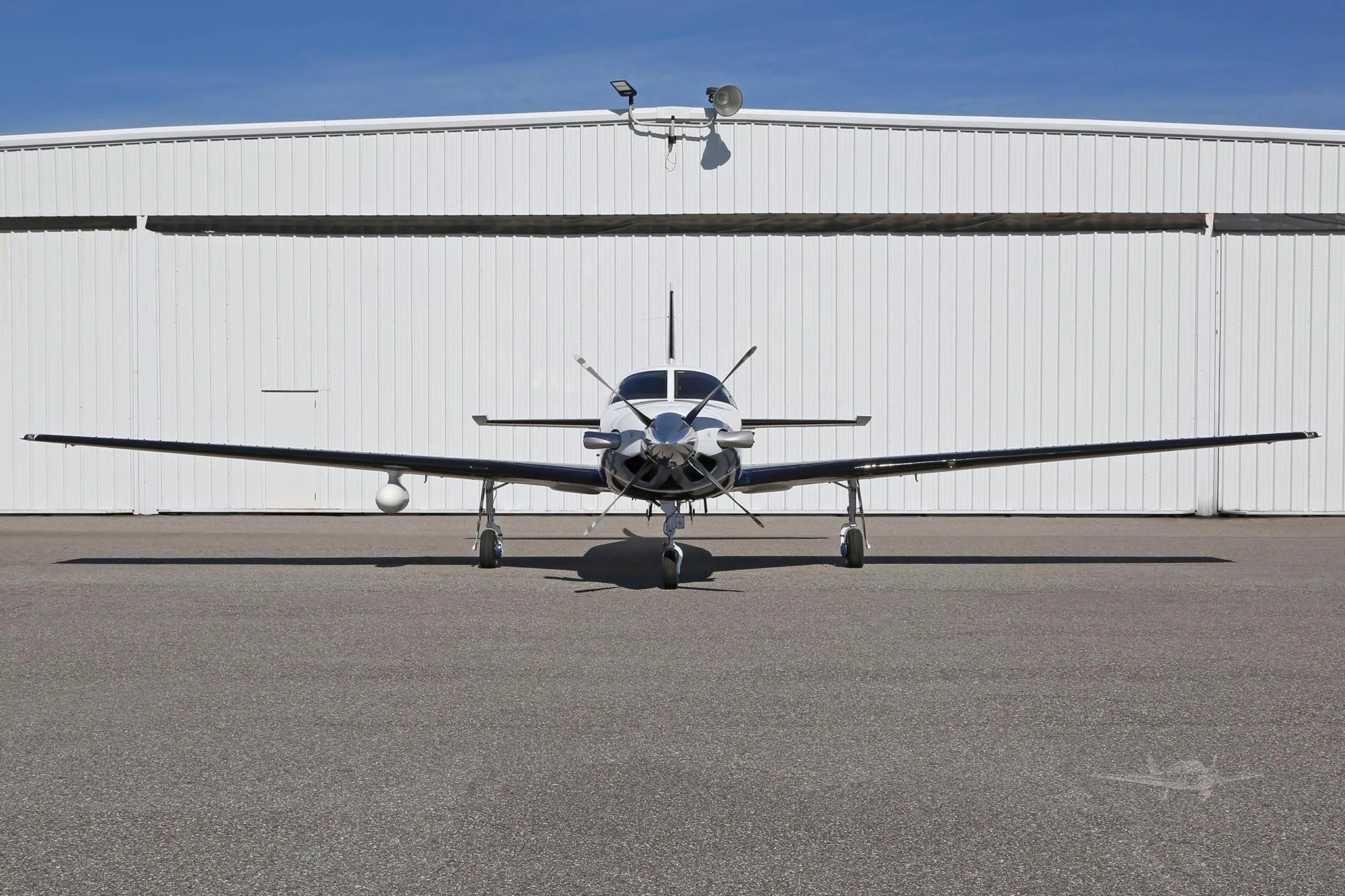 Exterior view of a 2008 PIPER MERIDIAN, N724HA.