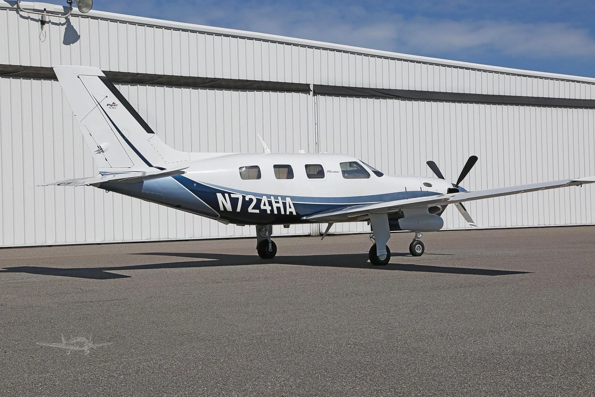 Exterior view of a 2008 PIPER MERIDIAN, N724HA.