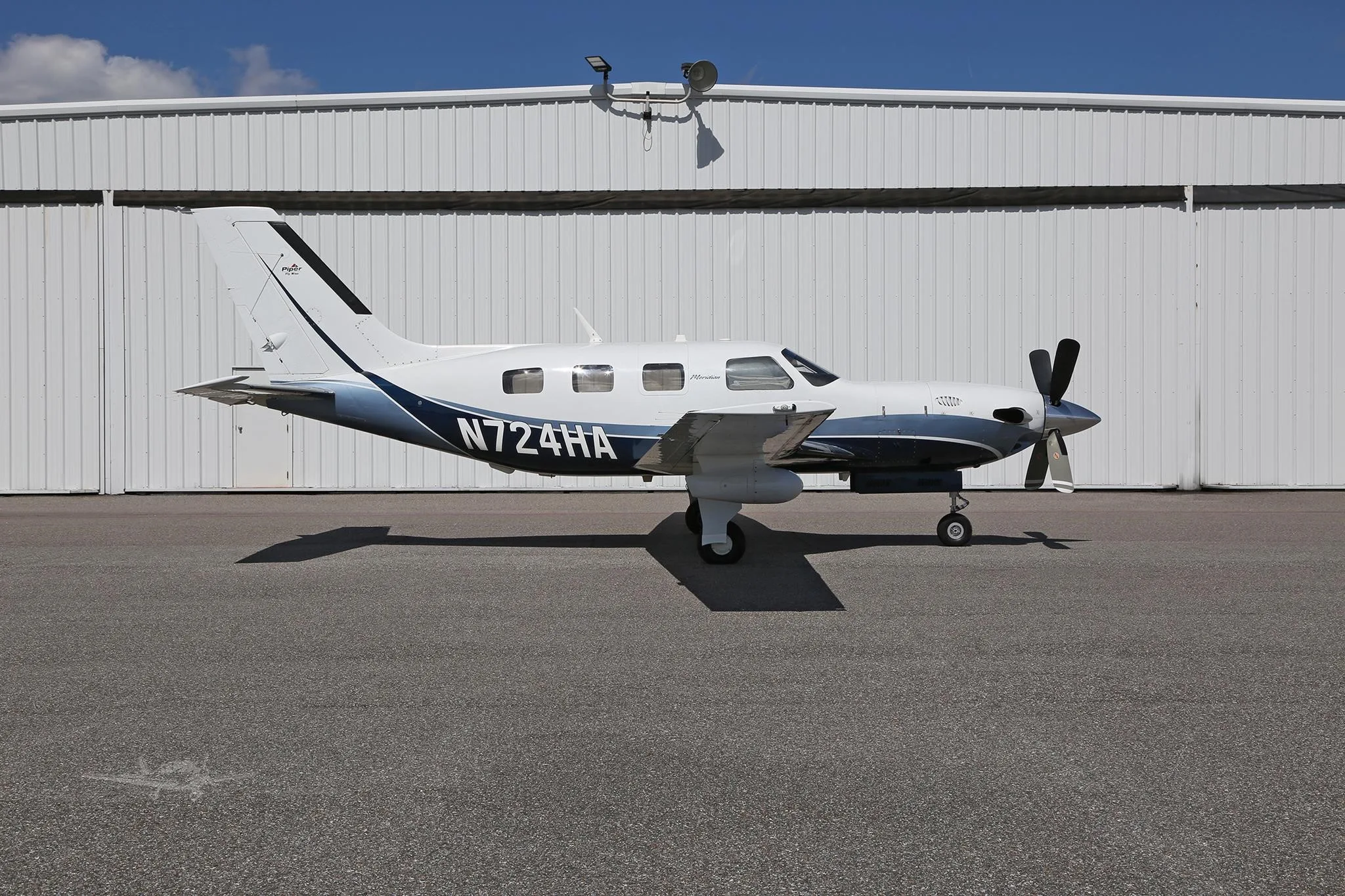 Exterior view of a 2008 PIPER MERIDIAN, N724HA.