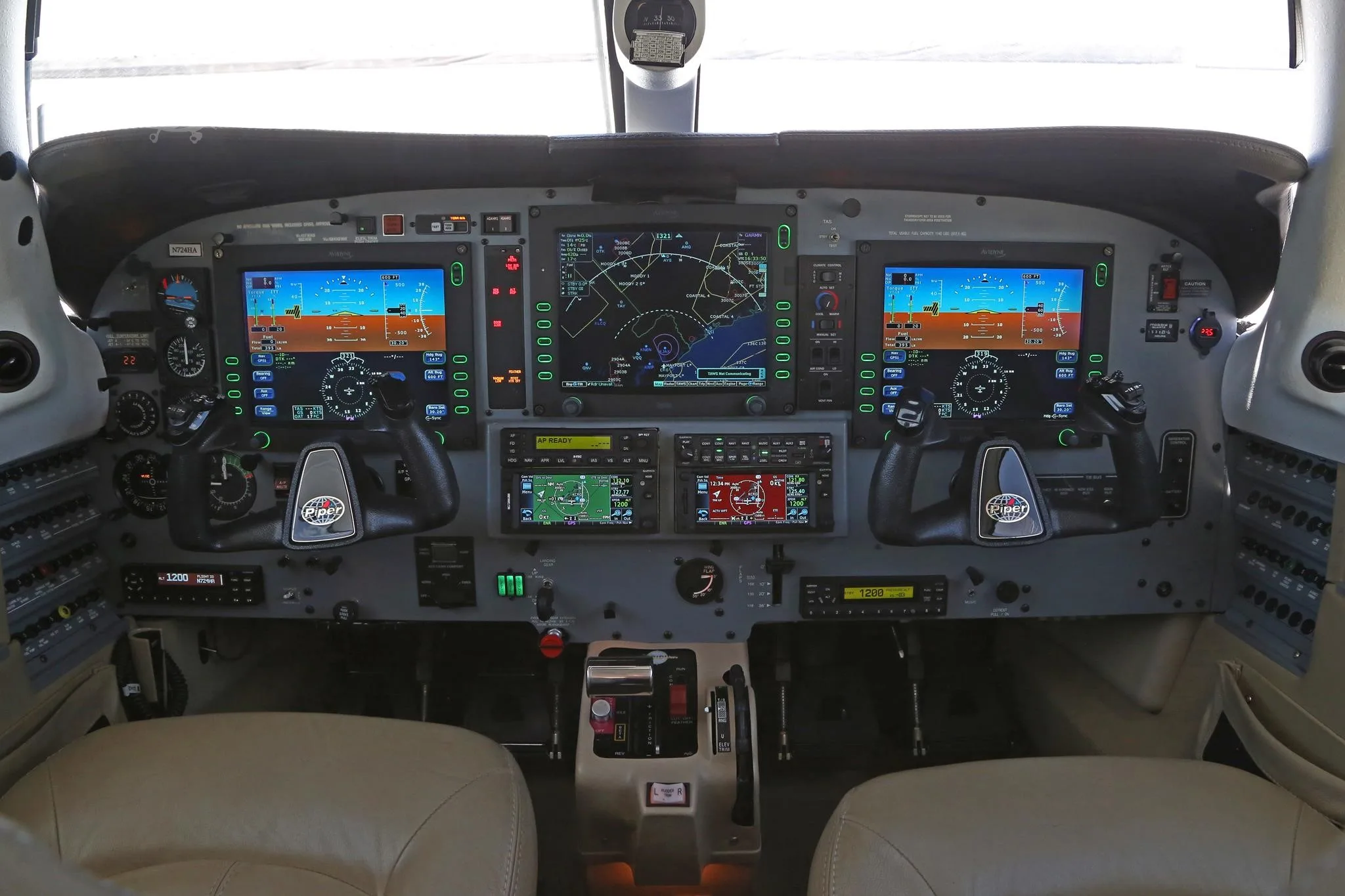 Cockpit and instrument panel of a 2008 PIPER MERIDIAN.
