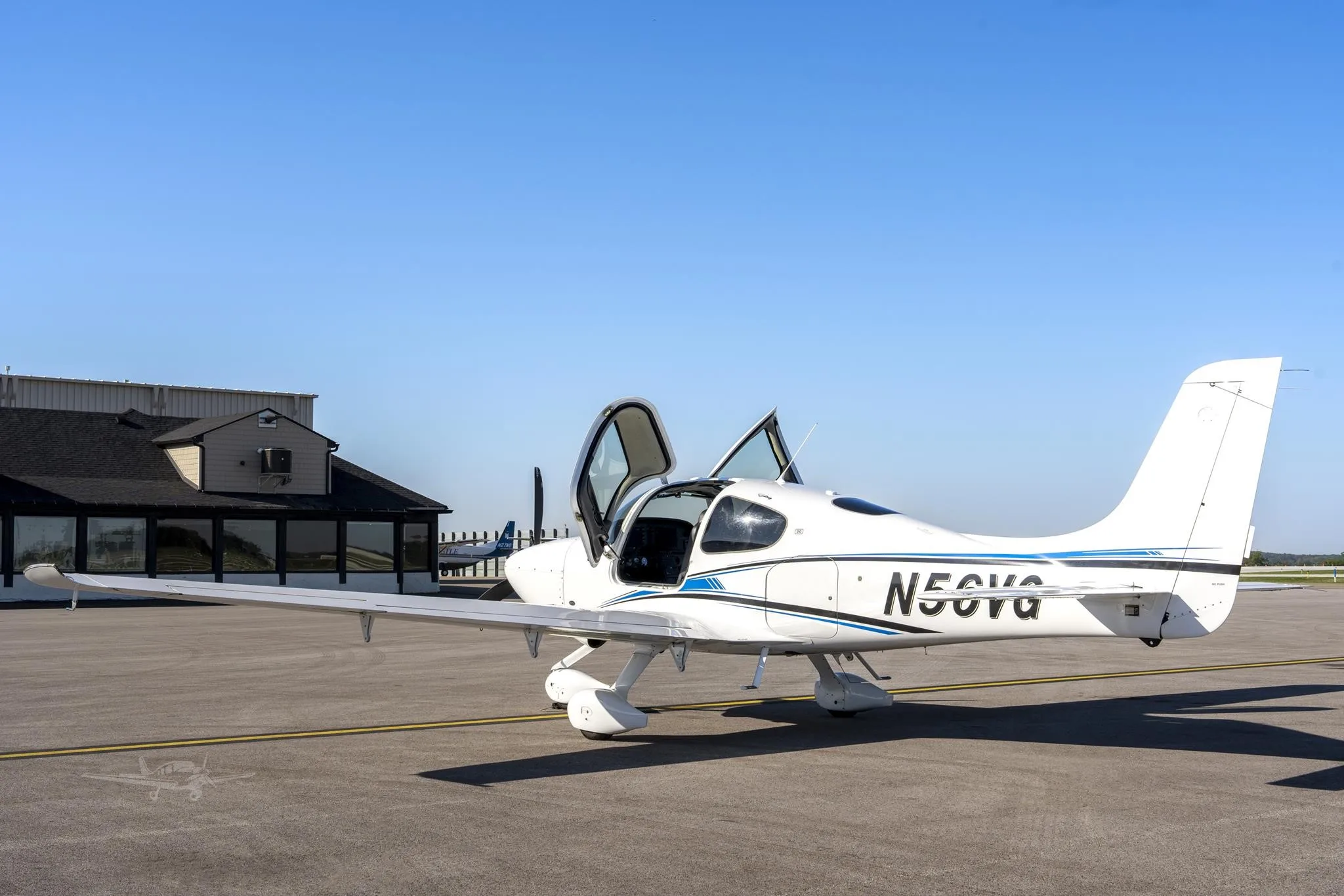 Exterior view of a 2020 CIRRUS SR20-G6, N56VG.