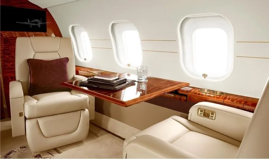 Cabin interior of a 2013 BOMBARDIER GLOBAL 6000.