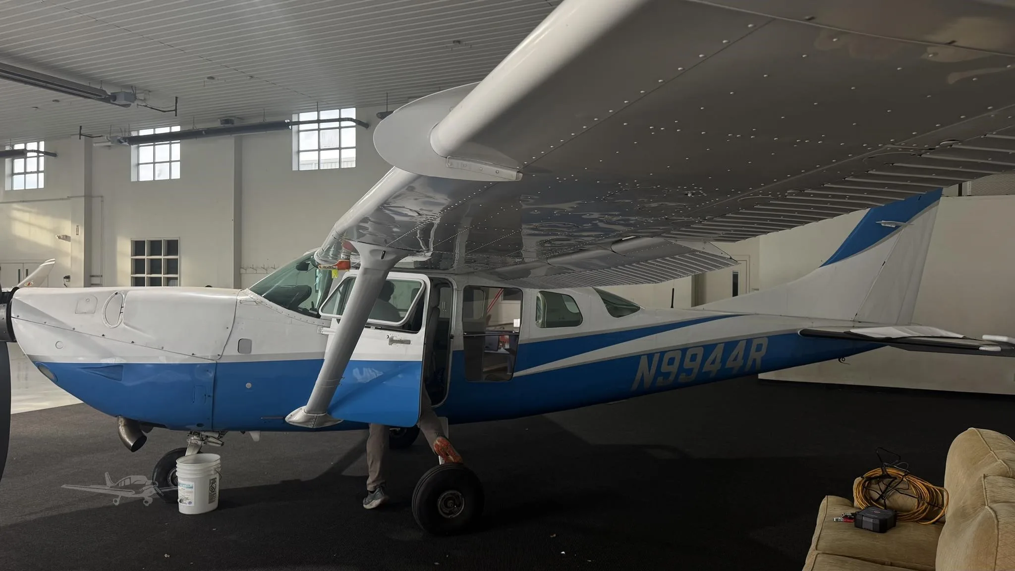 Marketing image of a 1986 CESSNA U206G STATIONAIR.