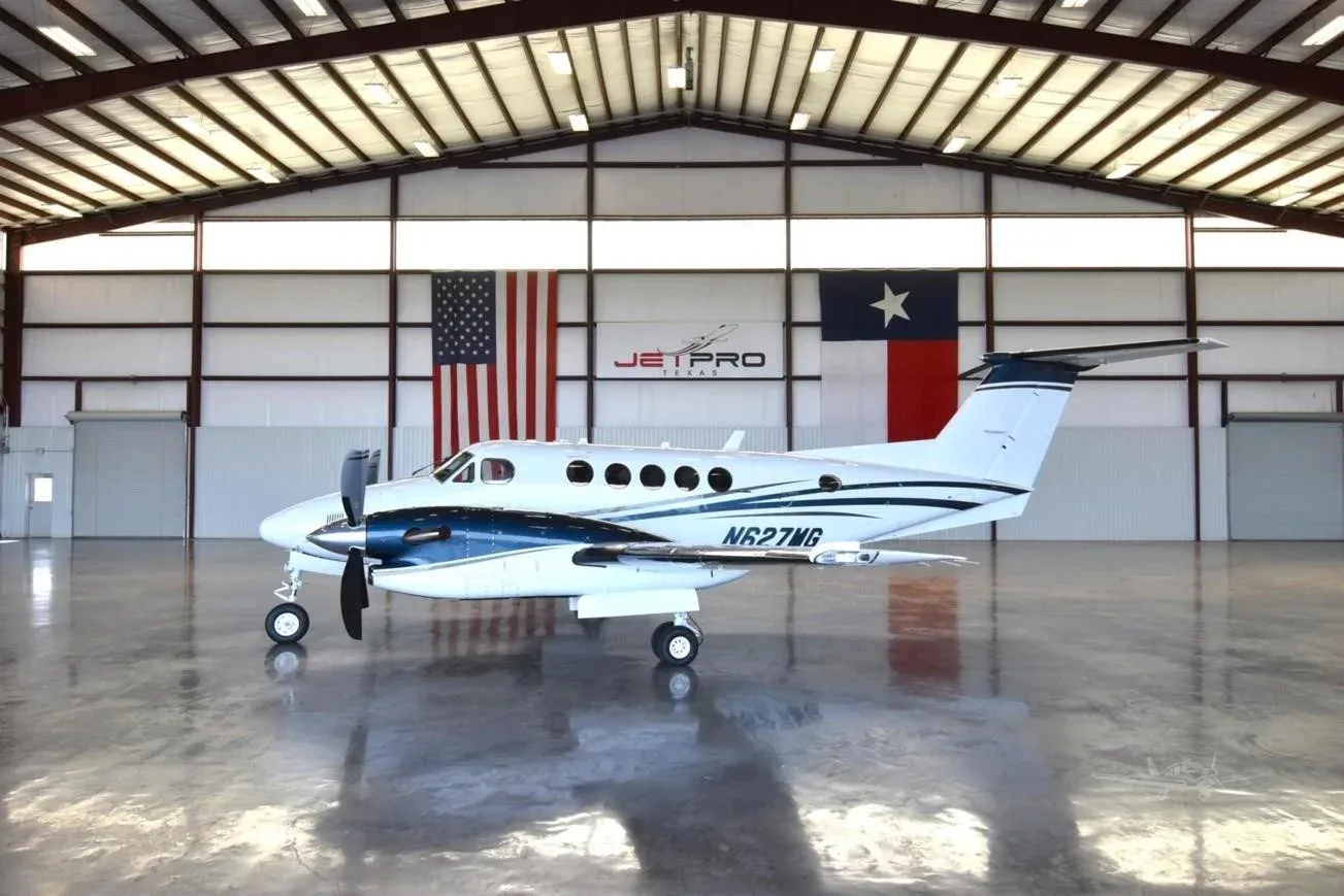 1989 BEECHCRAFT KING AIR 300