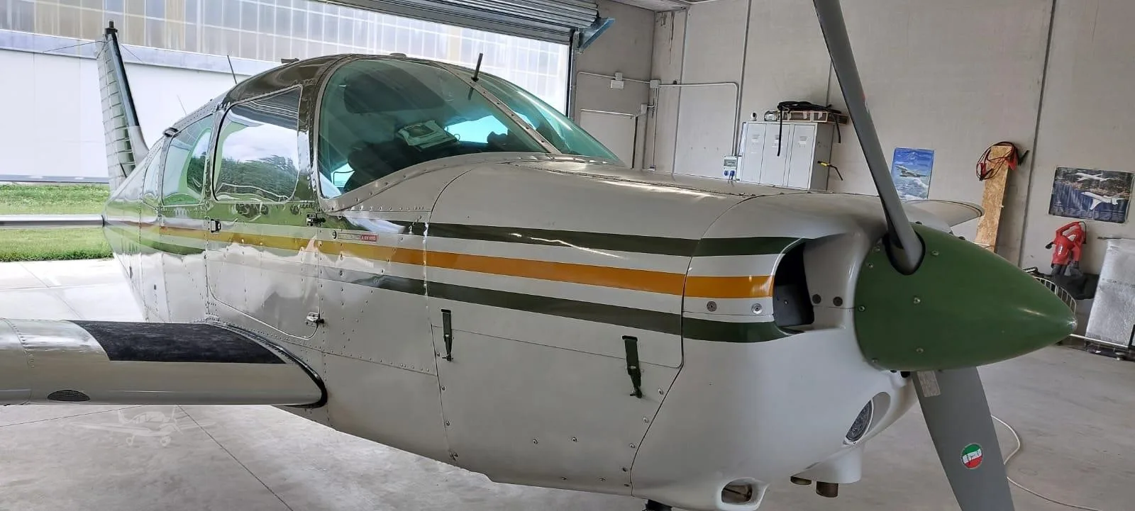 Exterior view of a 1974 PIPER WARRIOR, I-LORI.