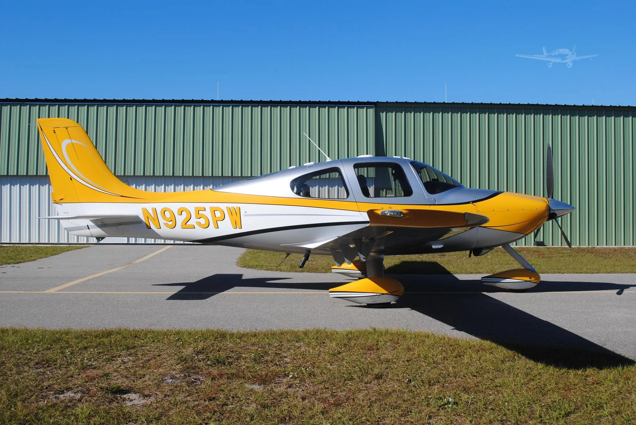2001 CIRRUS SR22