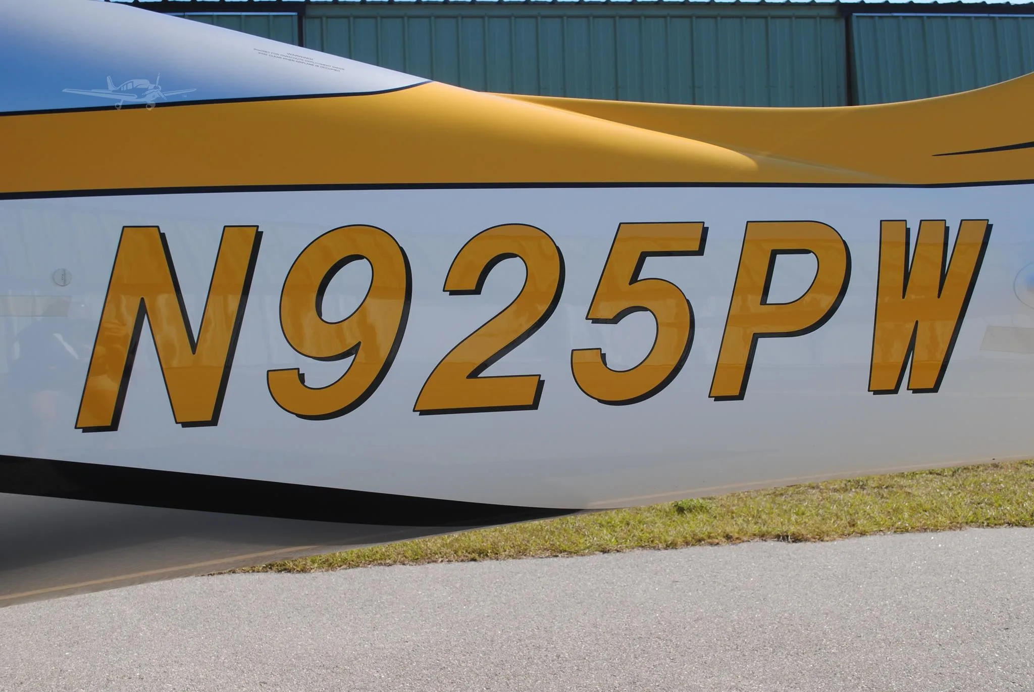 2001 Cirrus SR22
