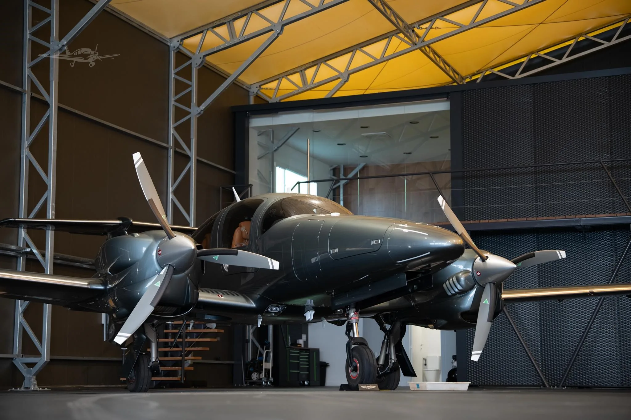 2025 Diamond DA62
