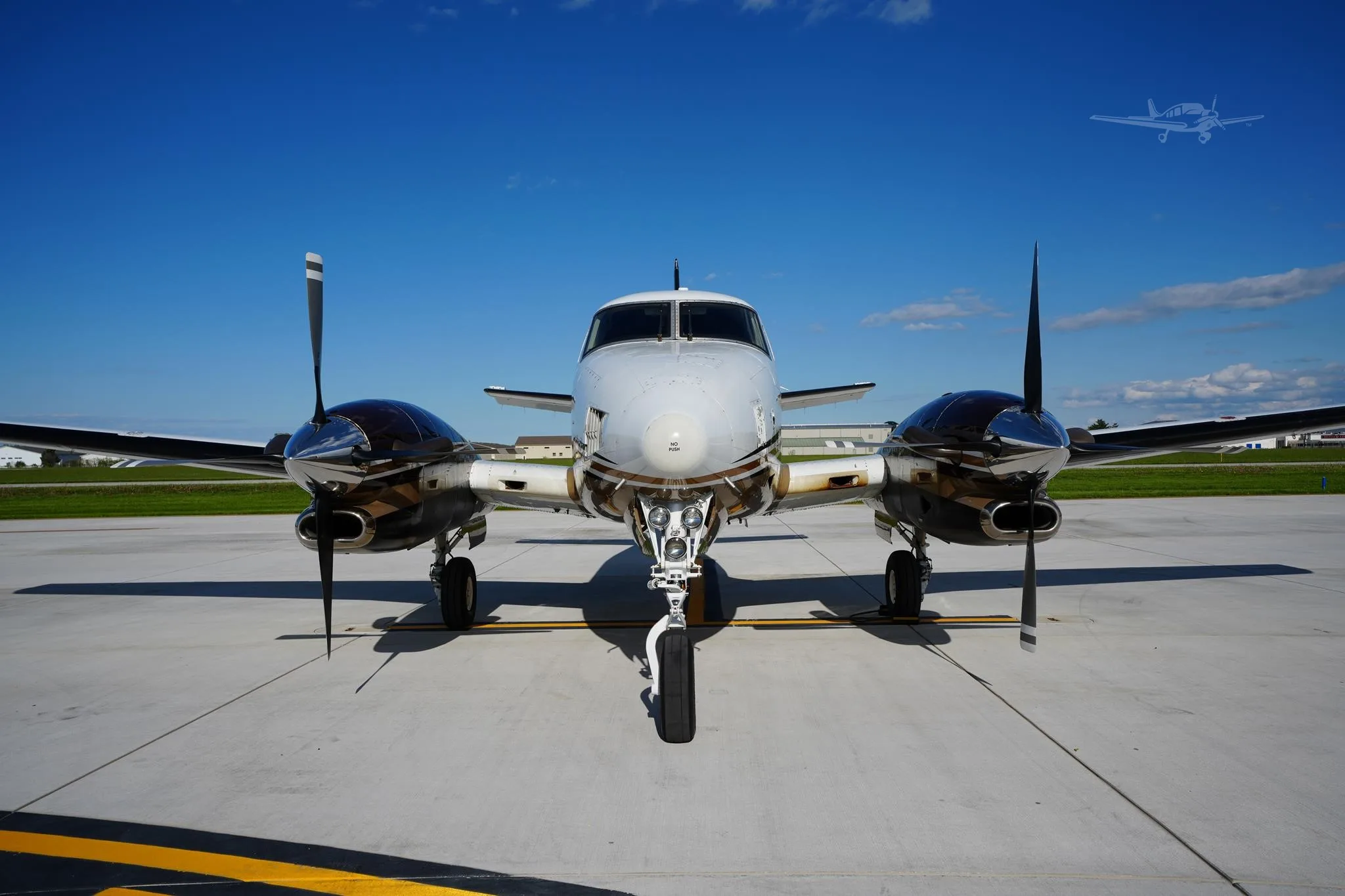 Exterior view of a 1990 BEECHCRAFT KING AIR C90A, N814LC.