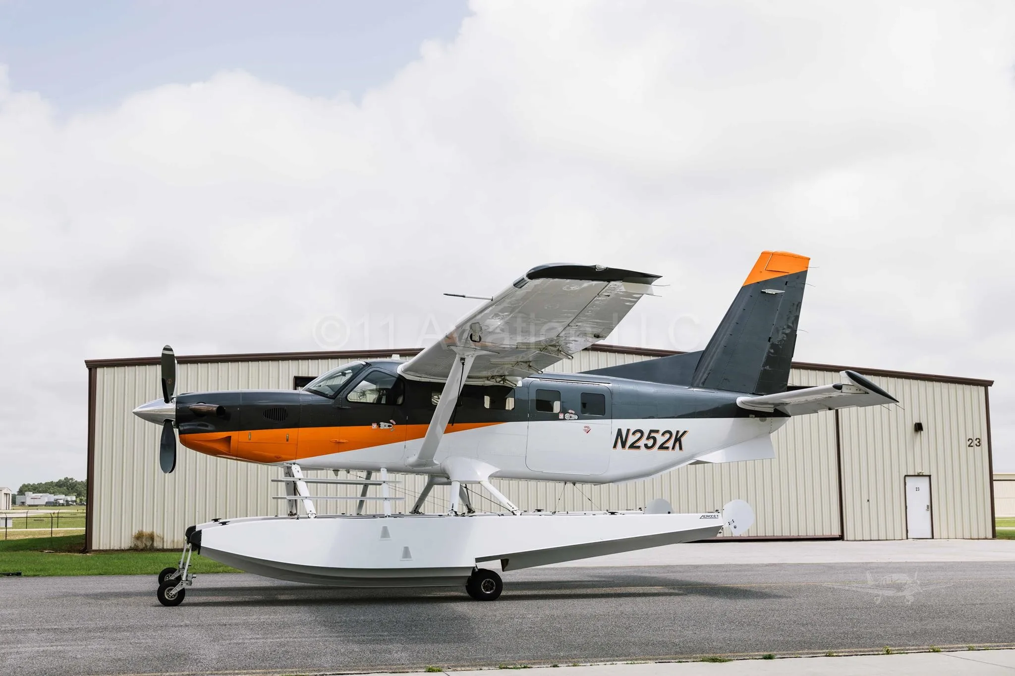 Exterior view of a 2014 DAHER KODIAK 100, N252K.