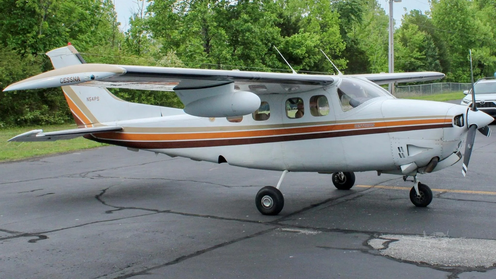 Exterior view of a 1980 CESSNA P210N, N54PS.