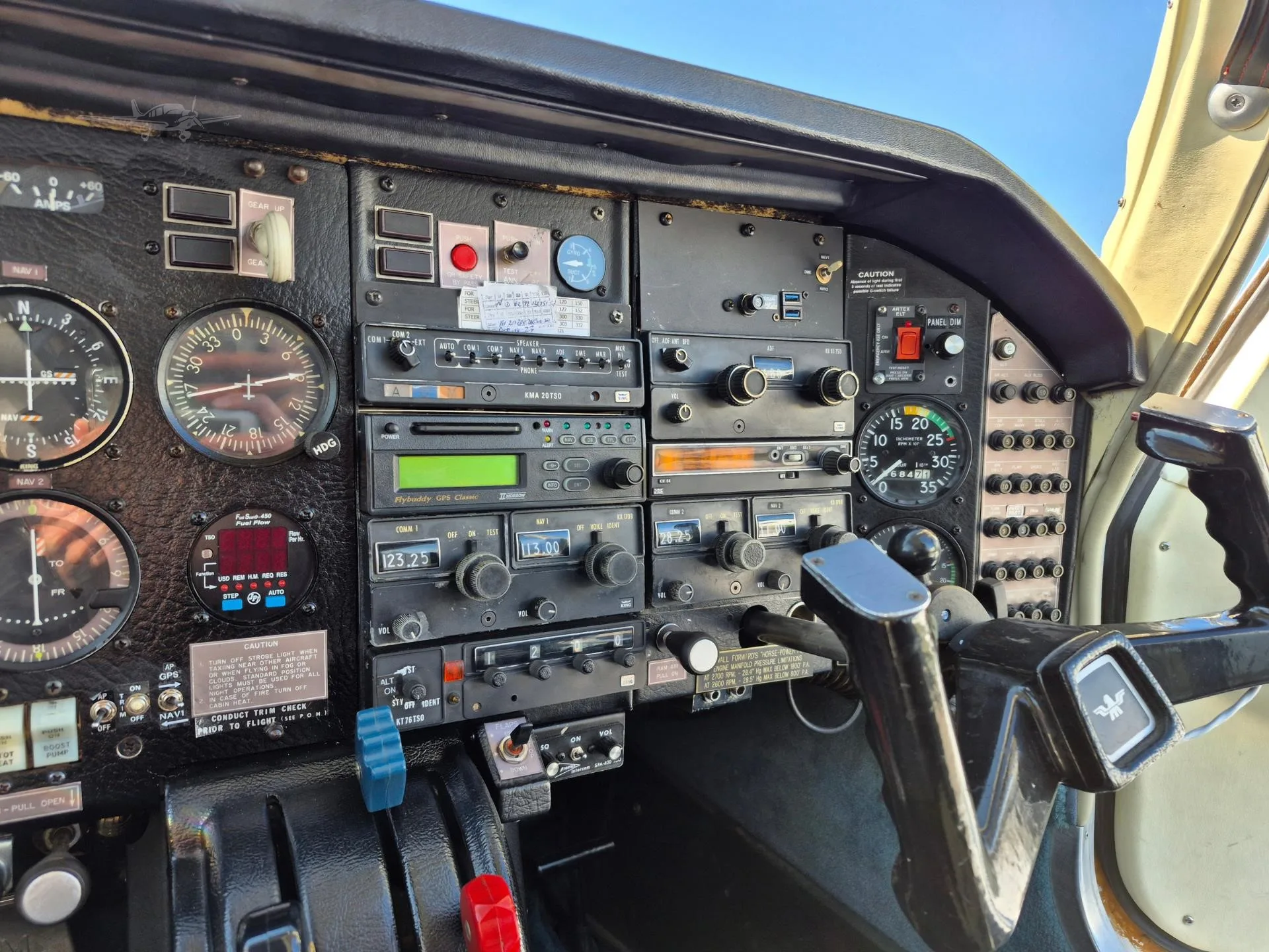 Cockpit and instrument panel of a 1977 MOONEY M20J.