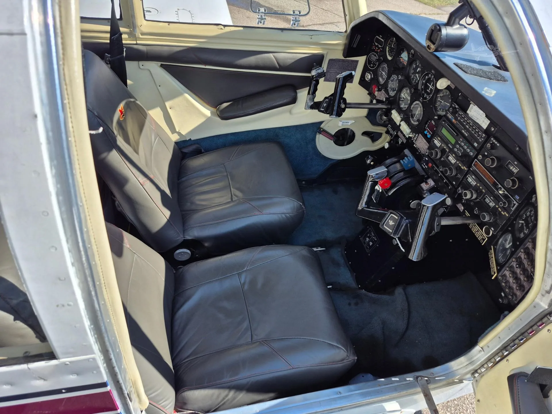 Cockpit and instrument panel of a 1977 MOONEY M20J.