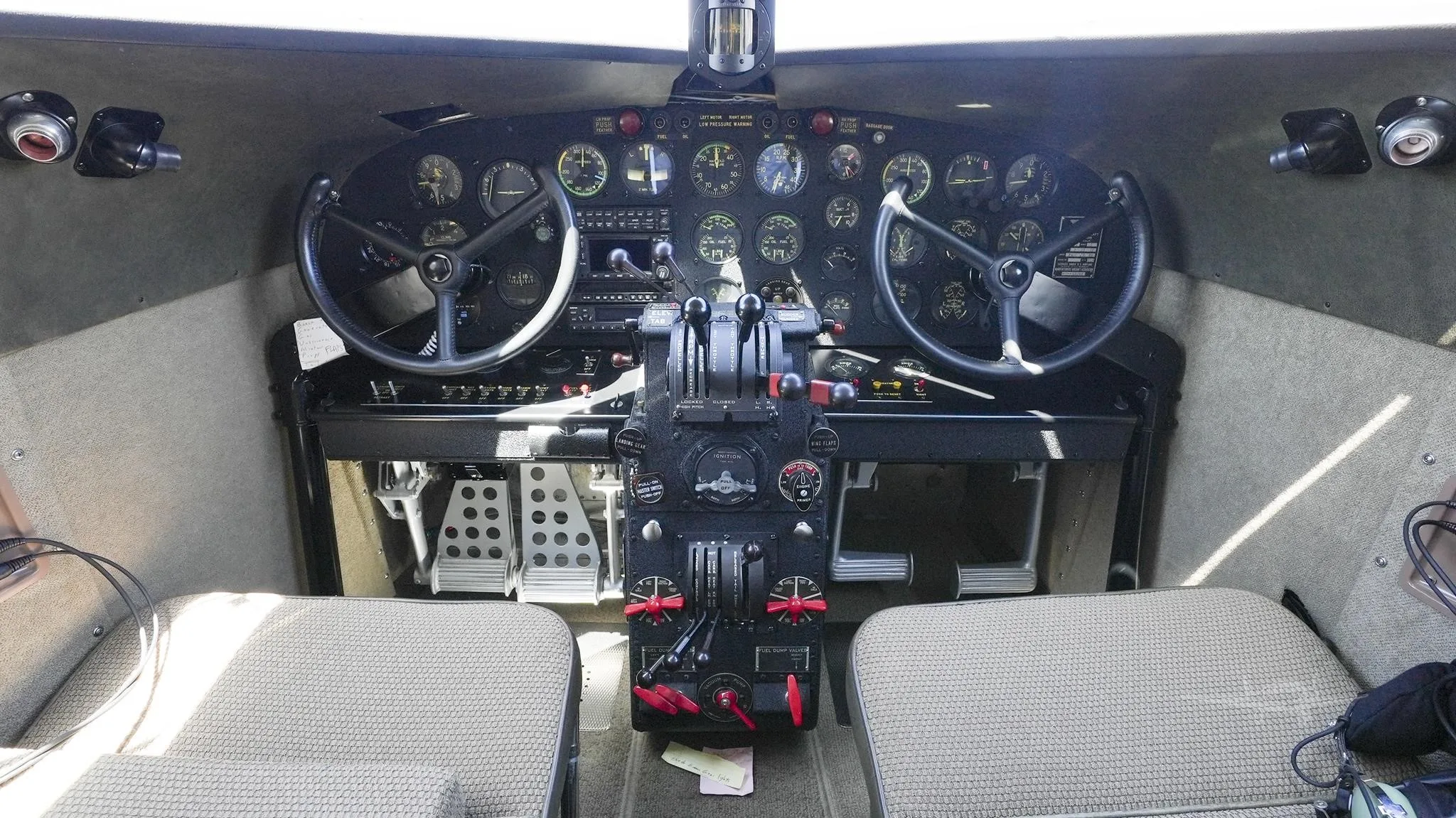 Lockheed 12A
