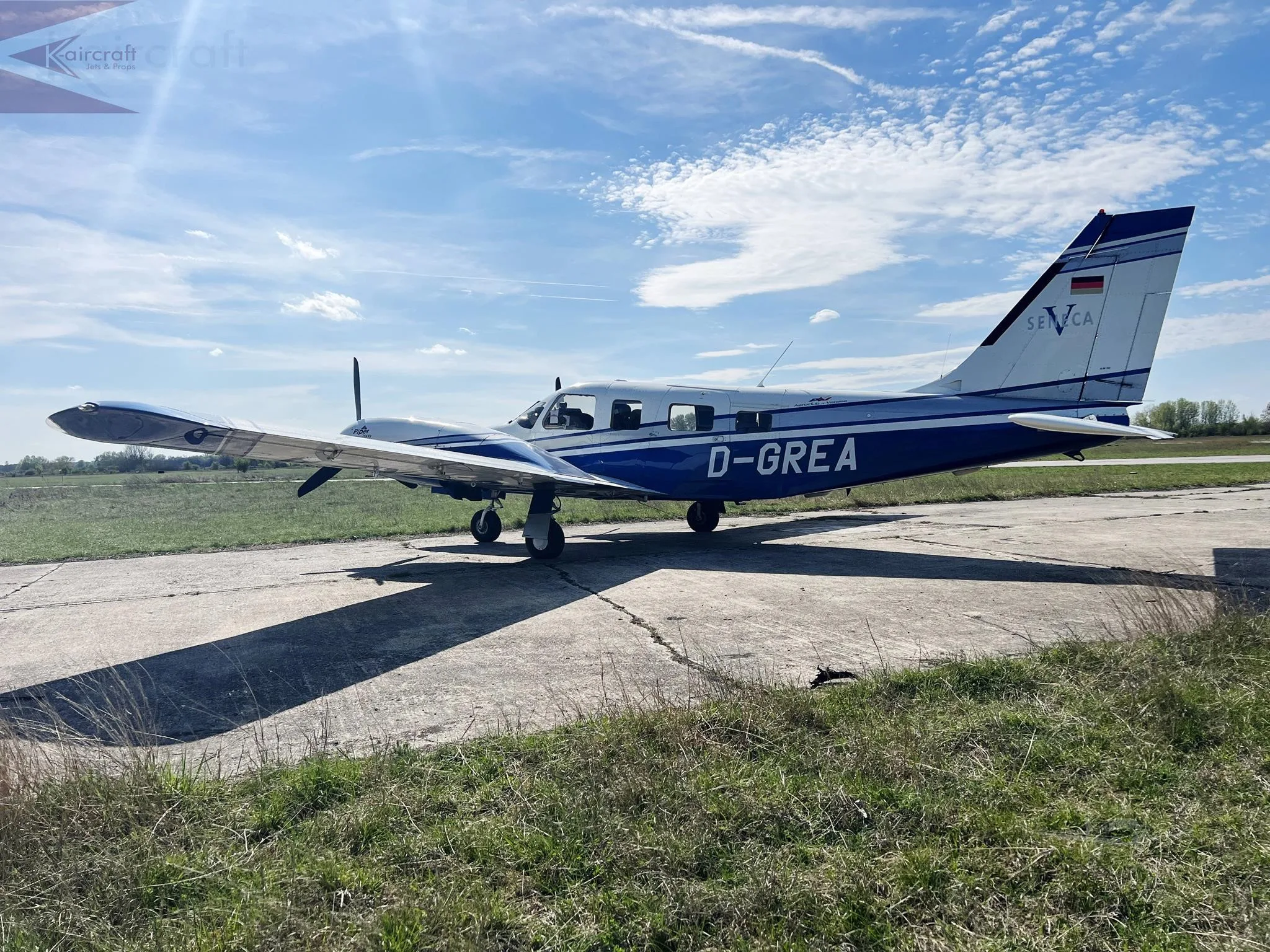 2000 PIPER SENECA V