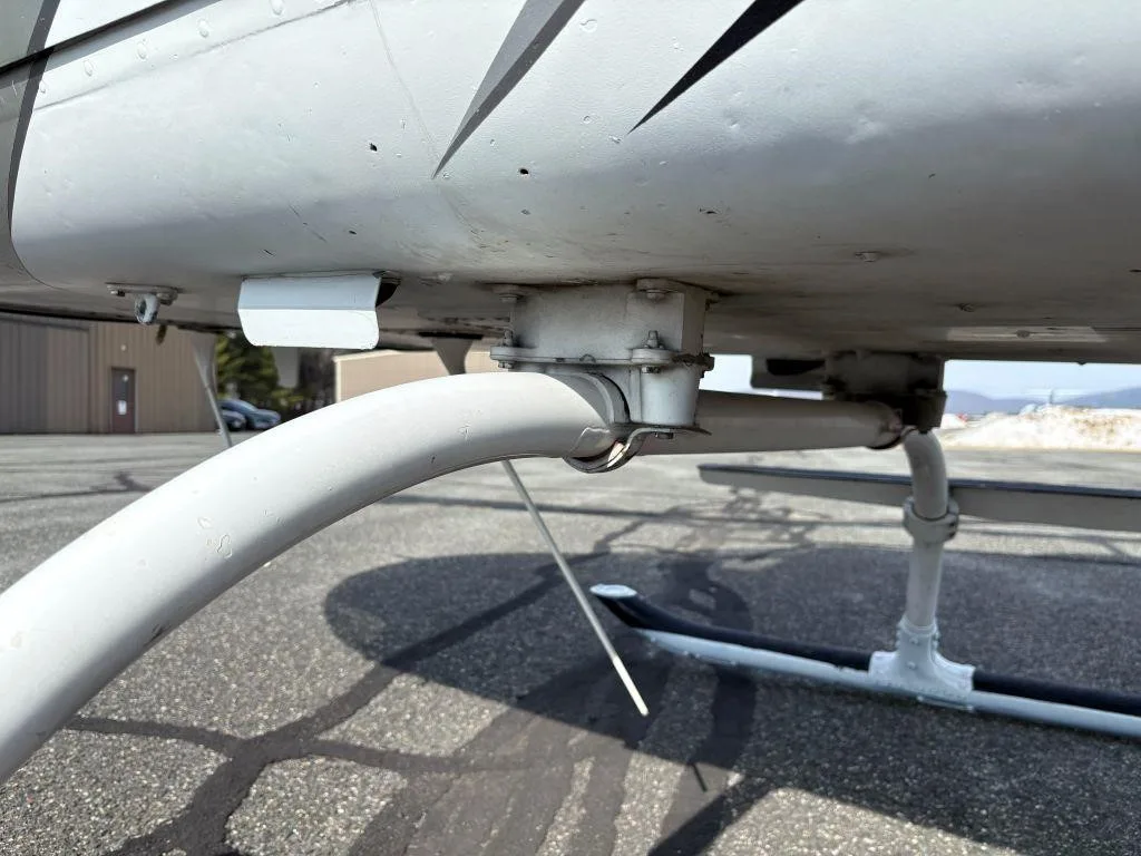 Engine detail of a 1981 BELL 206B III.