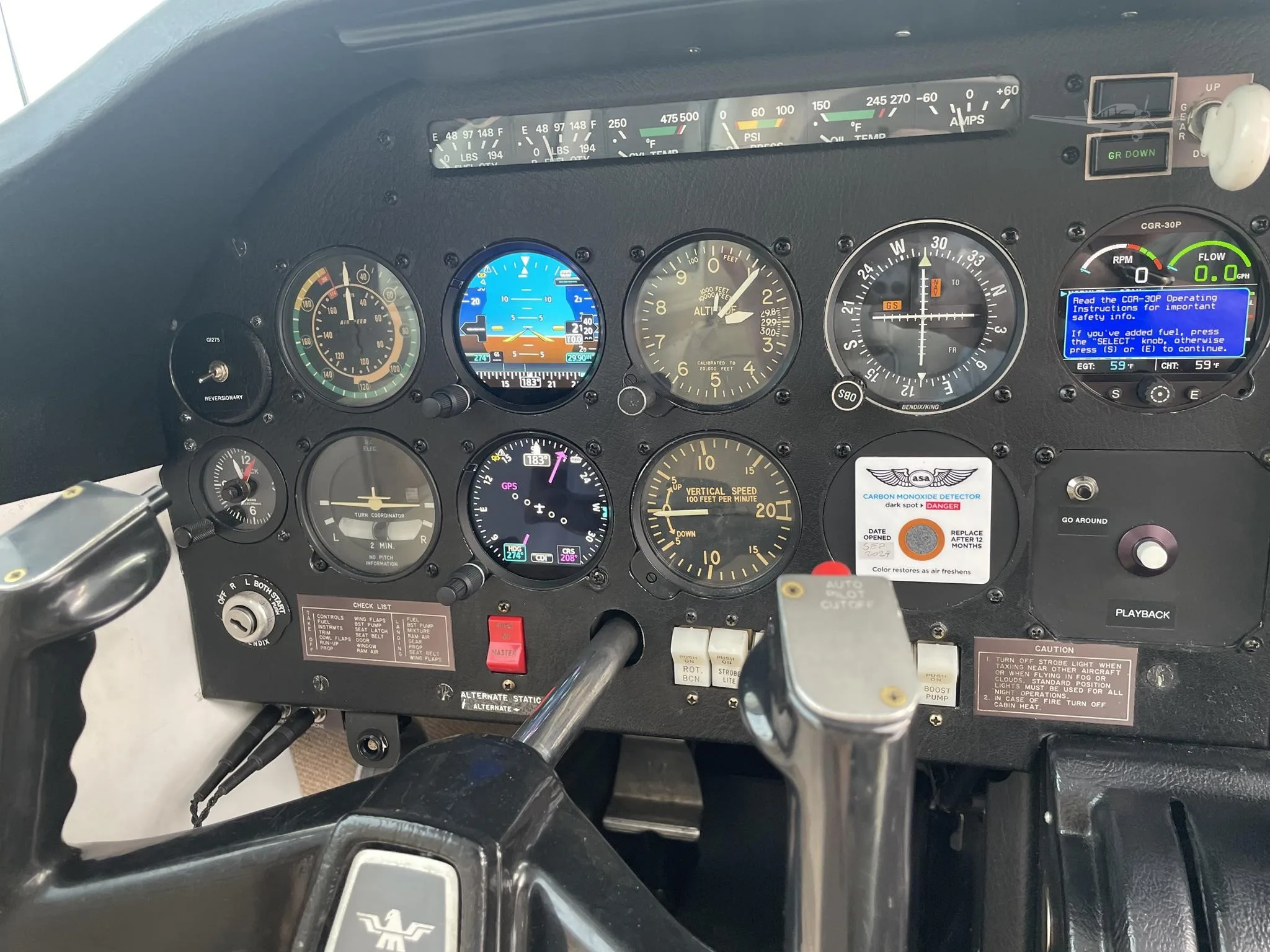 Cockpit and instrument panel of a 1976 MOONEY M20F.