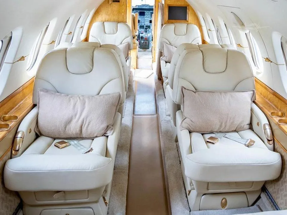 1999 Hawker 800XP