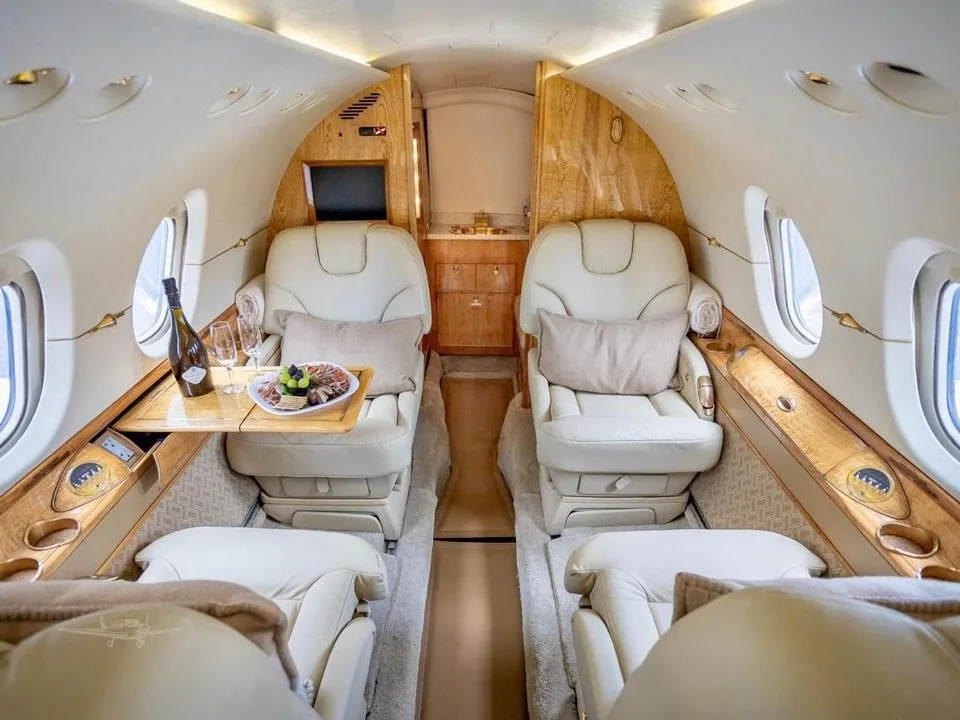 1999 Hawker 800XP