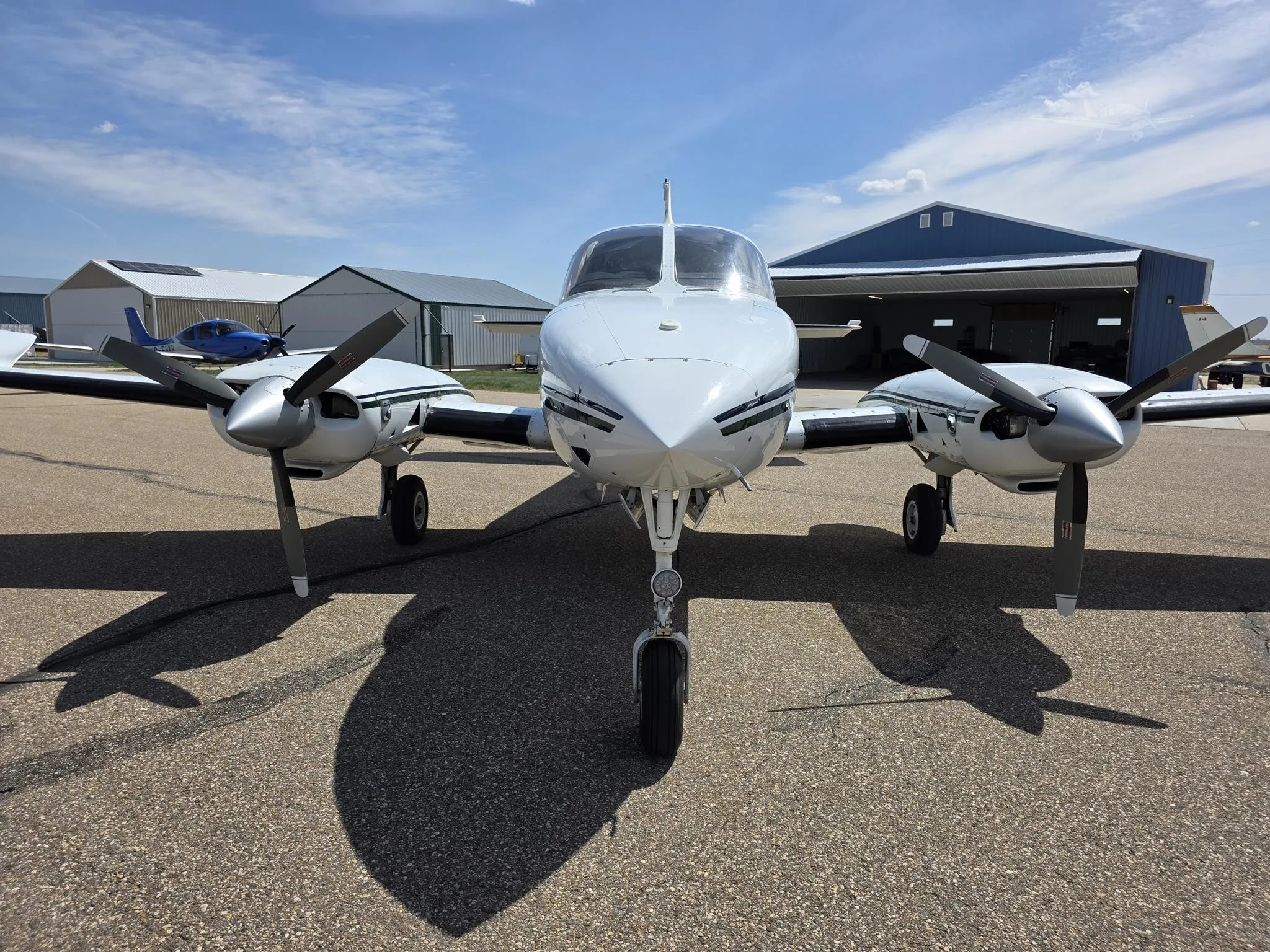Exterior view of a 1978 CESSNA 340A, C-GDPC.