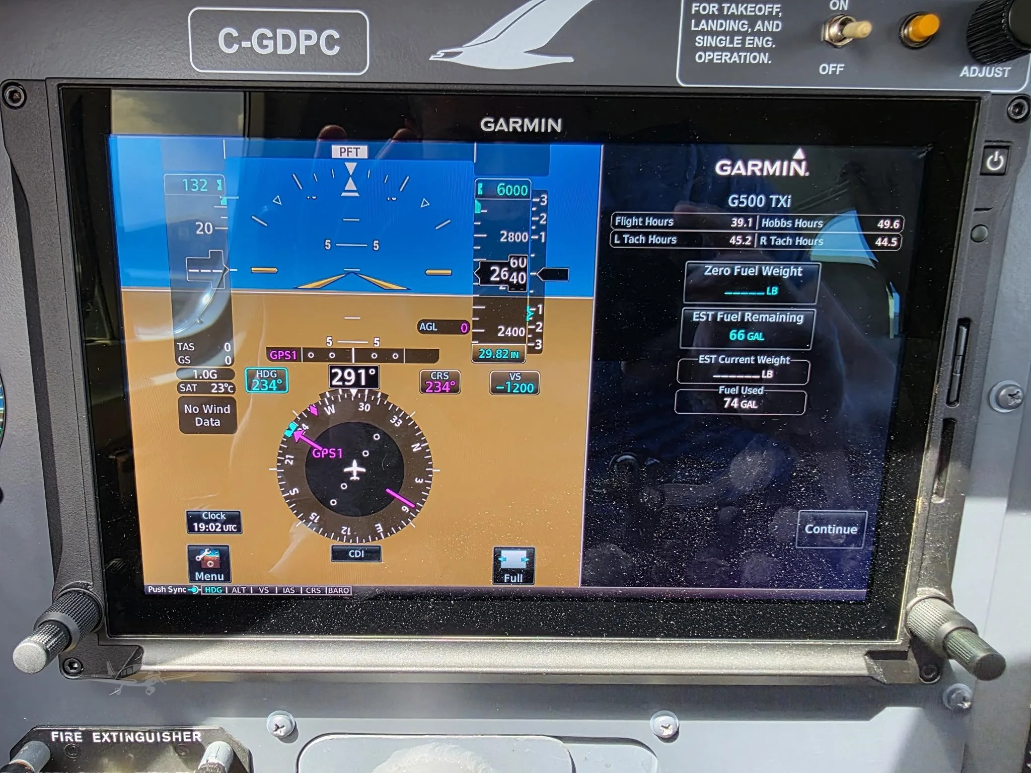 Cockpit and instrument panel of a 1978 CESSNA 340A.